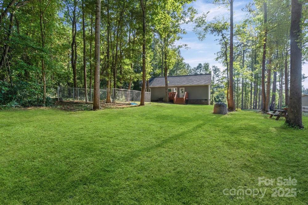 402 Shiloh Road — Statesville