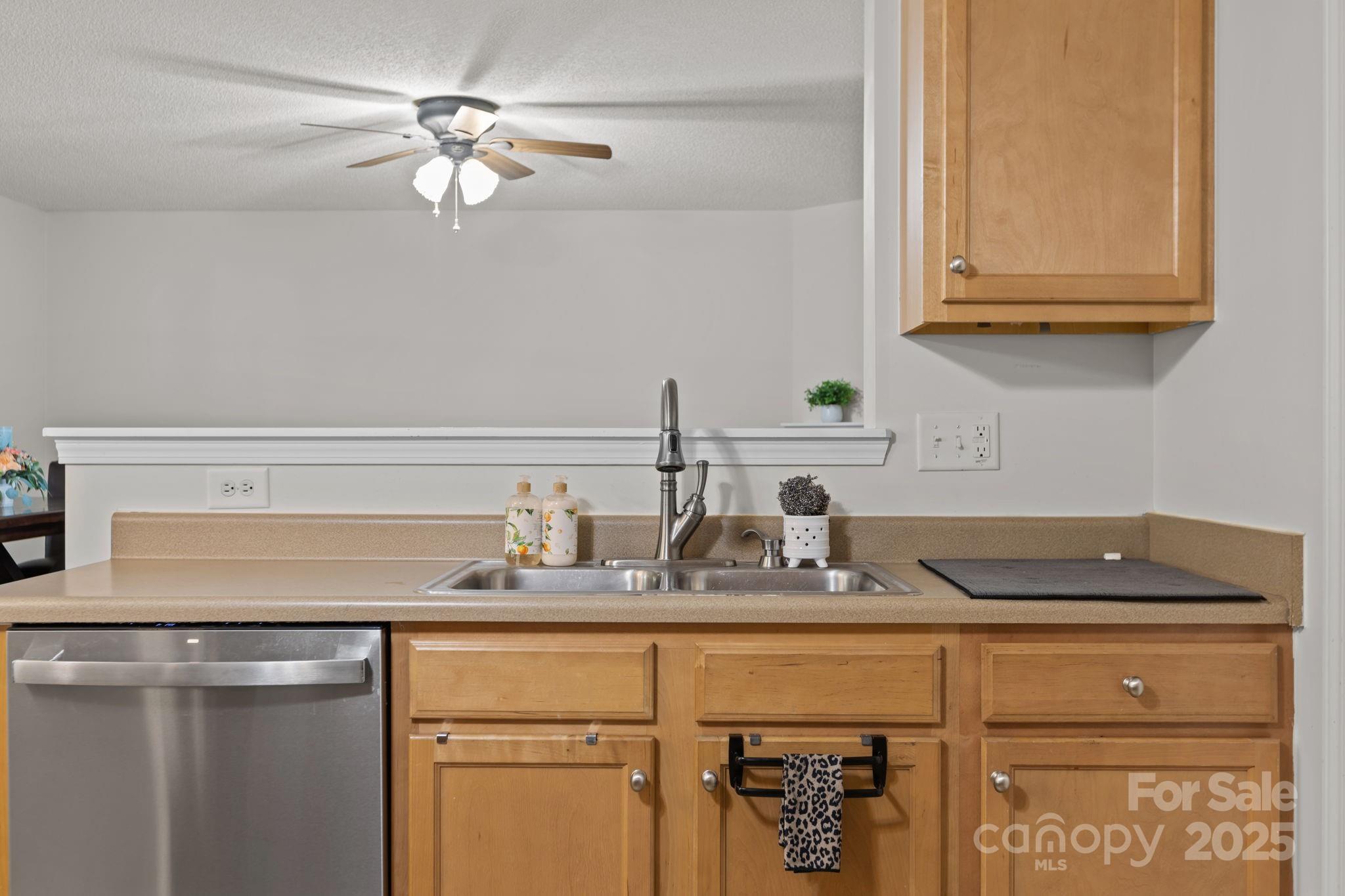 6839 Harter Court #35 — Raleigh