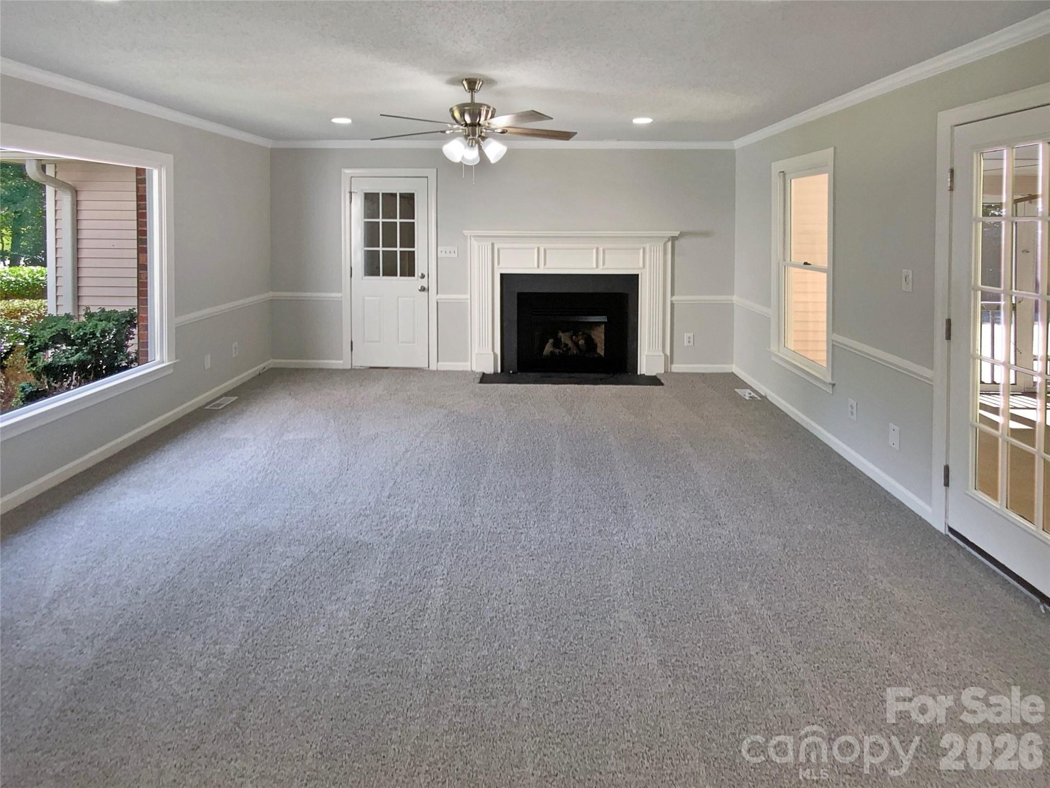 1871 Tara Trail — Lancaster