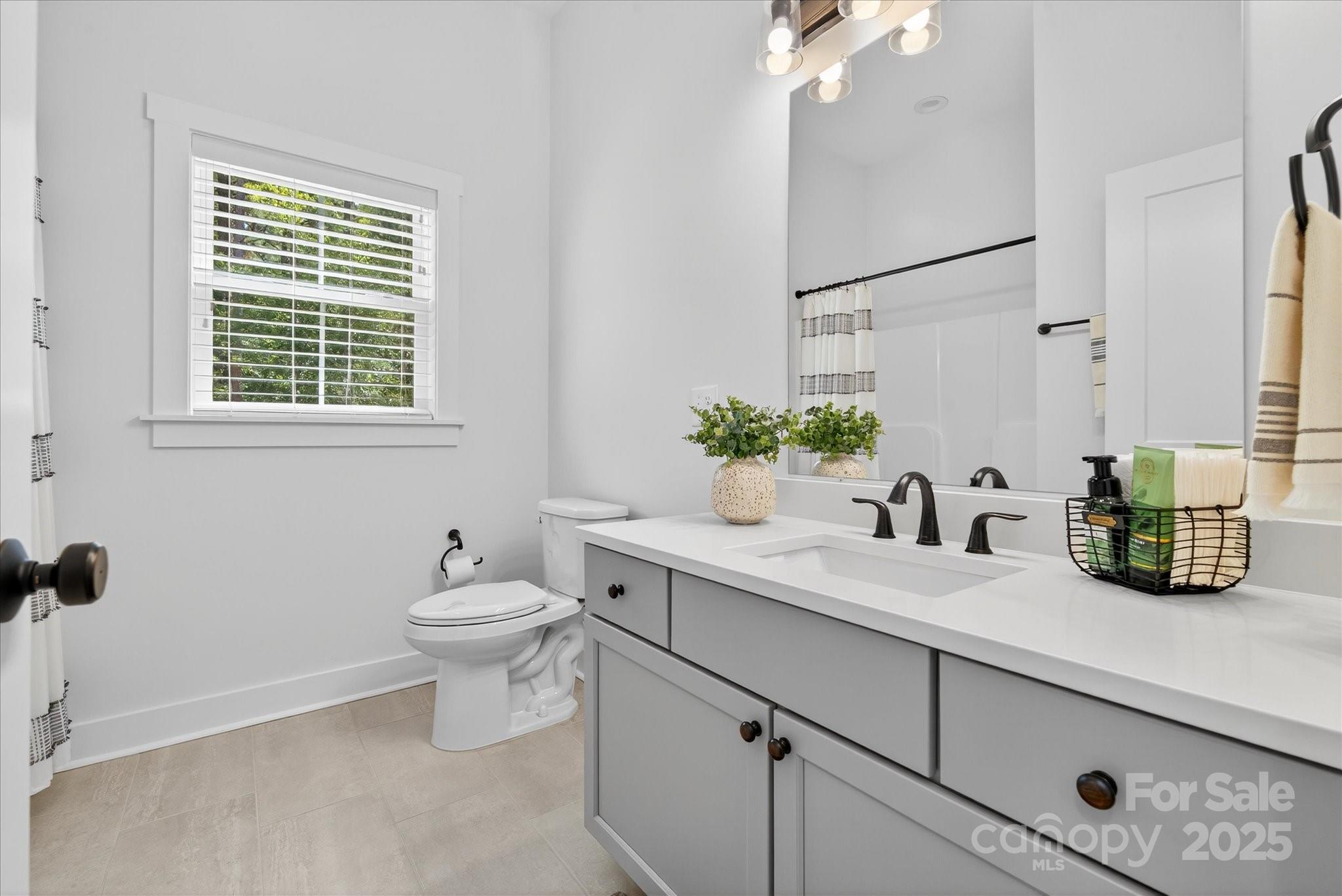 997 S Skyland Drive — Mount Pleasant