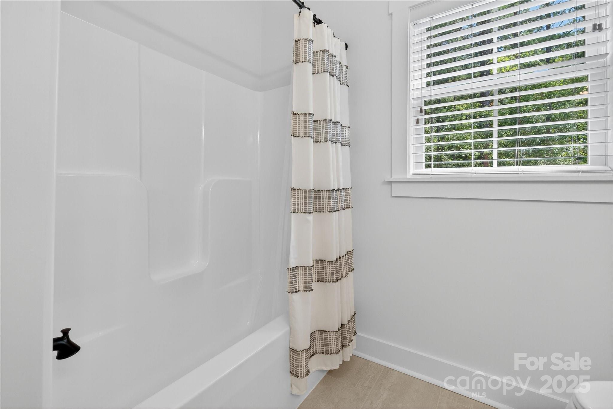997 S Skyland Drive — Mount Pleasant