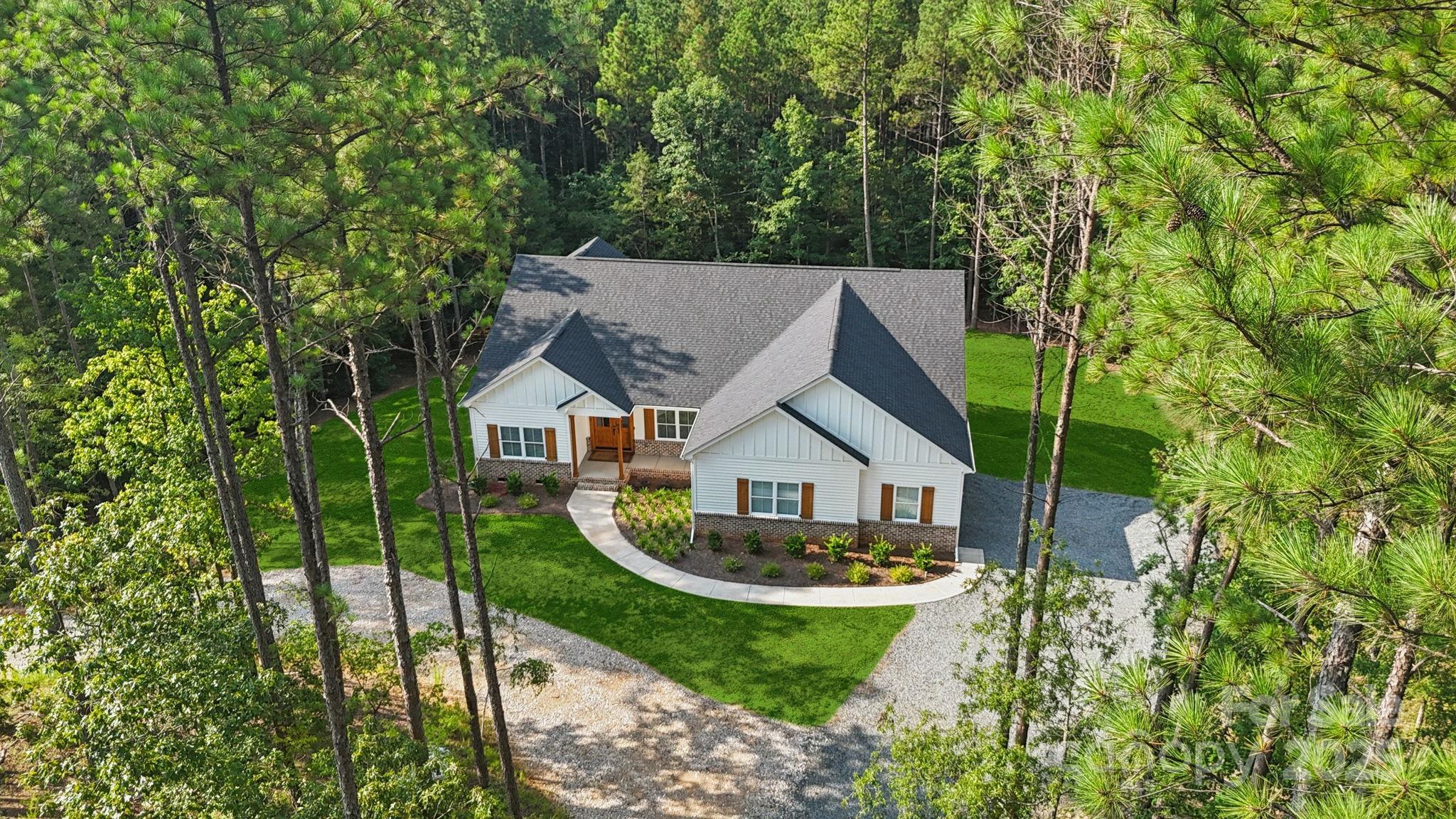 997 S Skyland Drive — Mount Pleasant