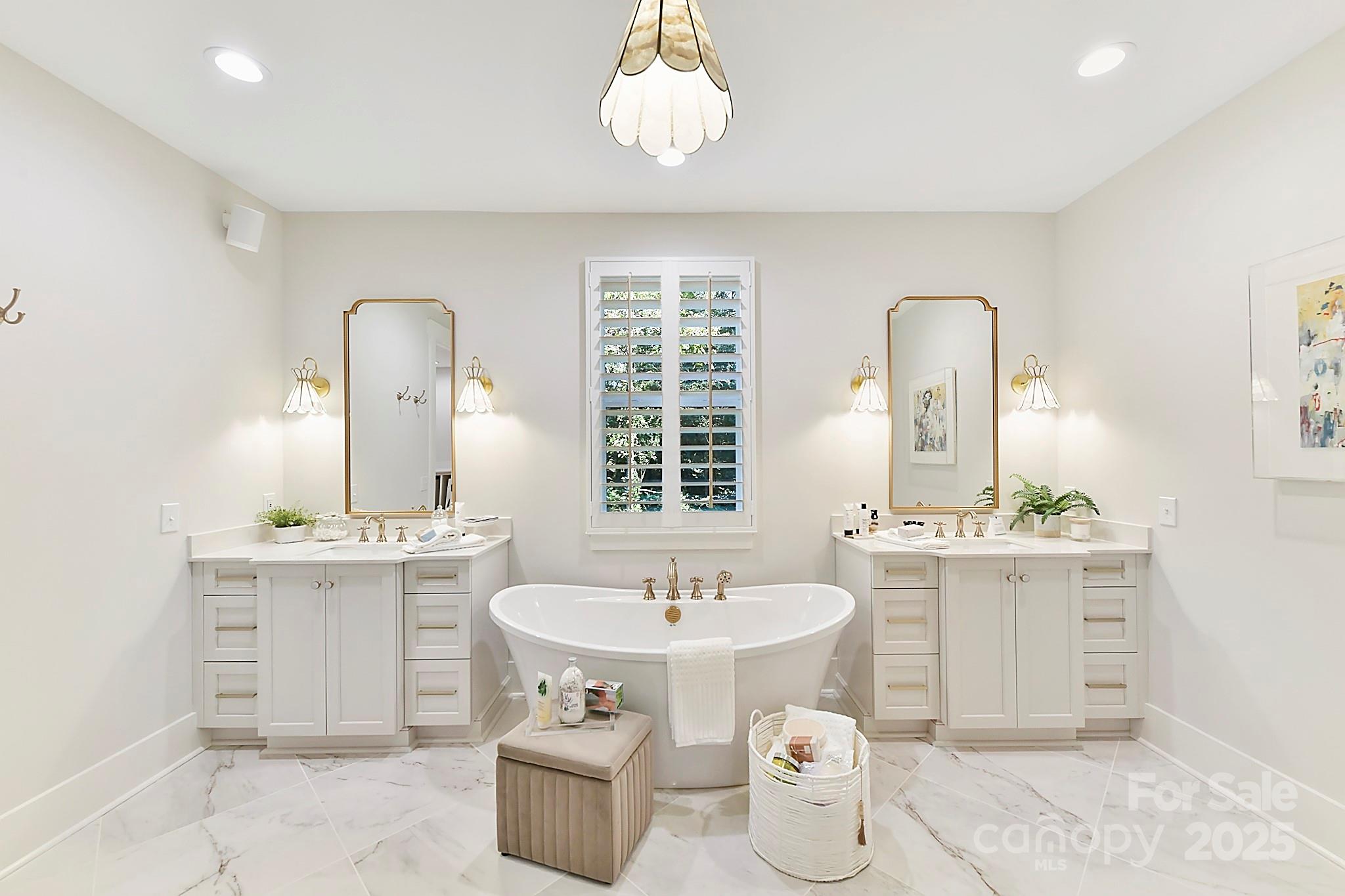 305 Weddington Grove Lane — Weddington