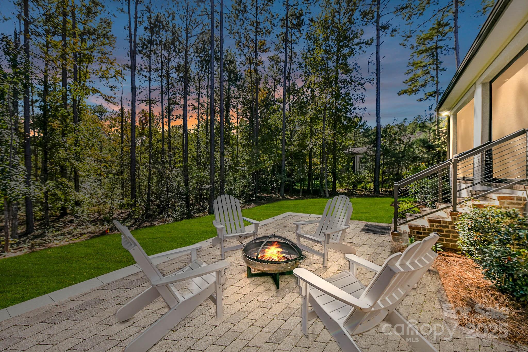 305 Weddington Grove Lane — Weddington