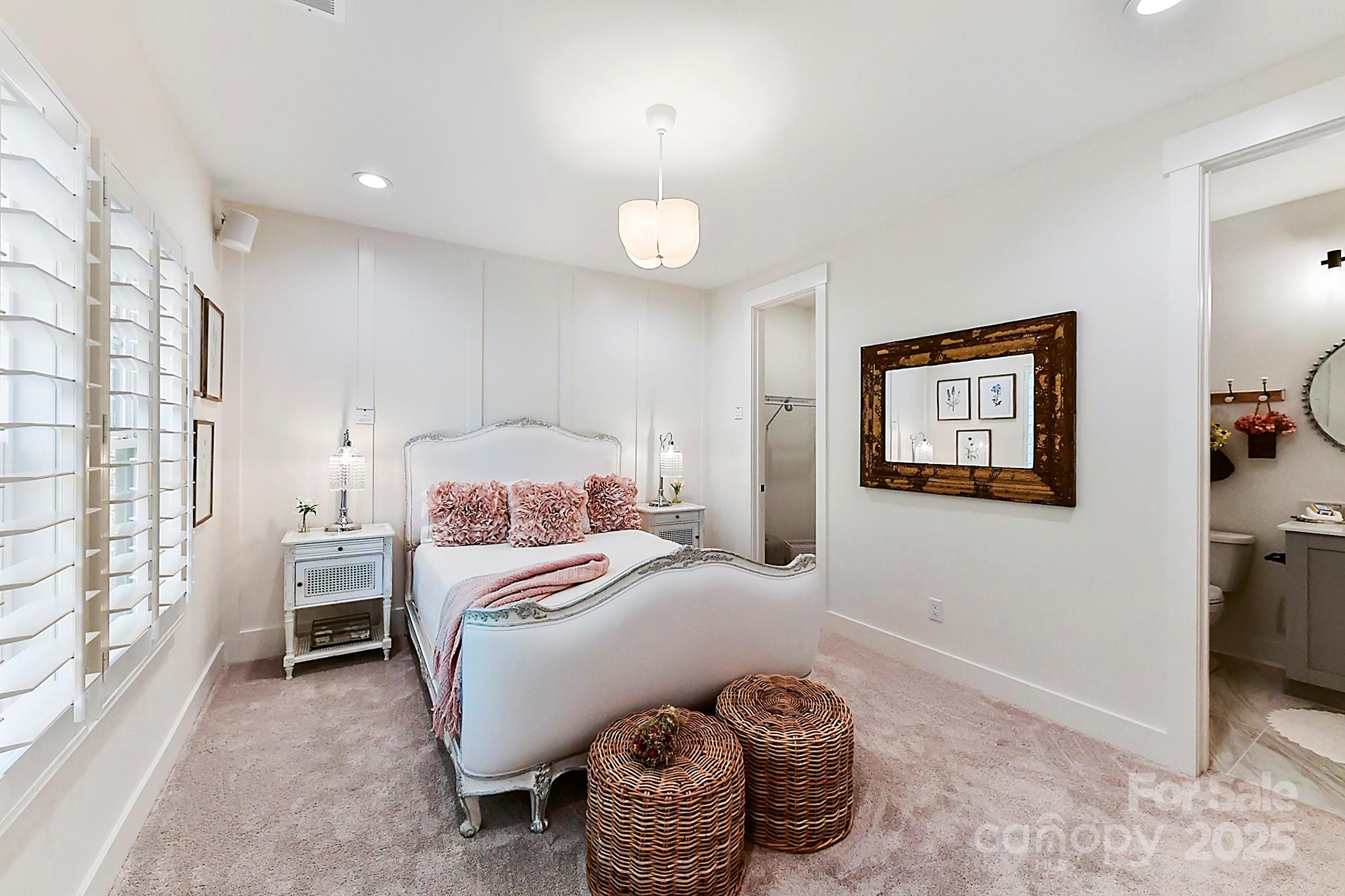 305 Weddington Grove Lane — Weddington
