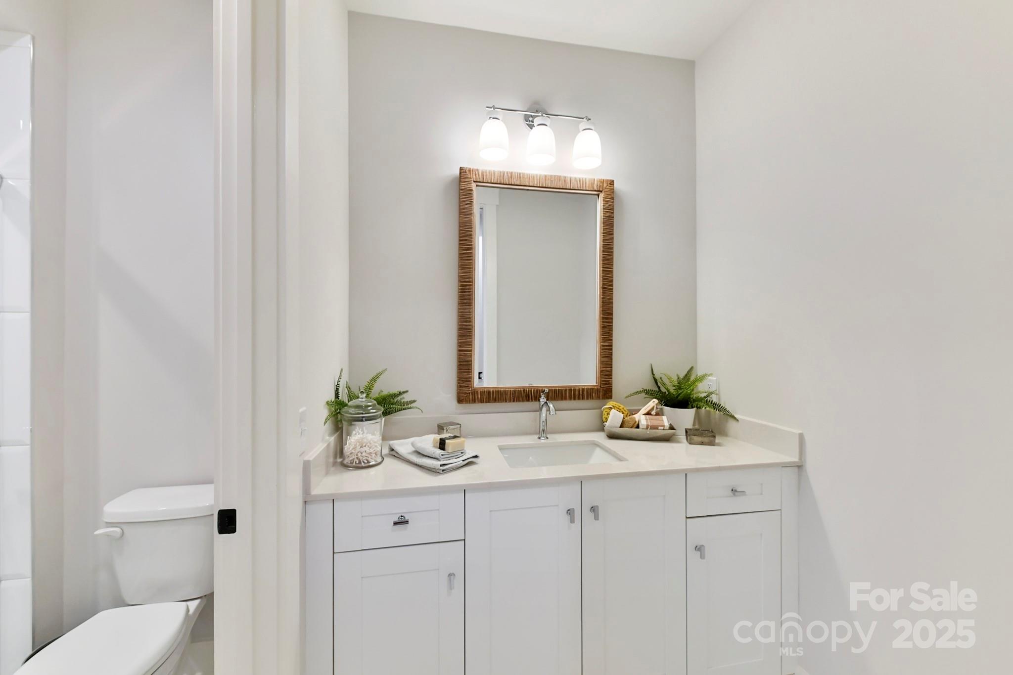 305 Weddington Grove Lane — Weddington