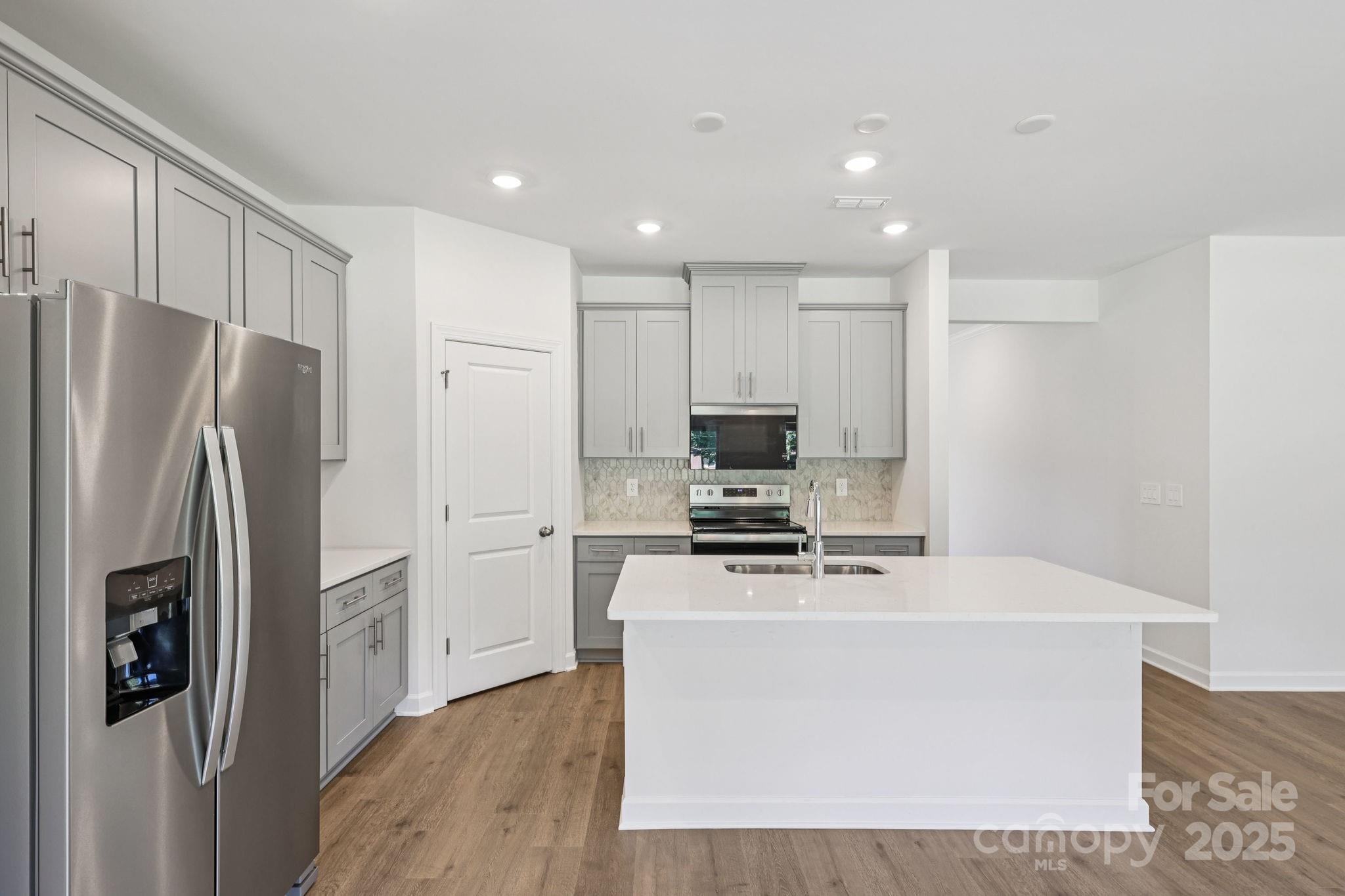 165 Murphy Meadow Road — Mocksville