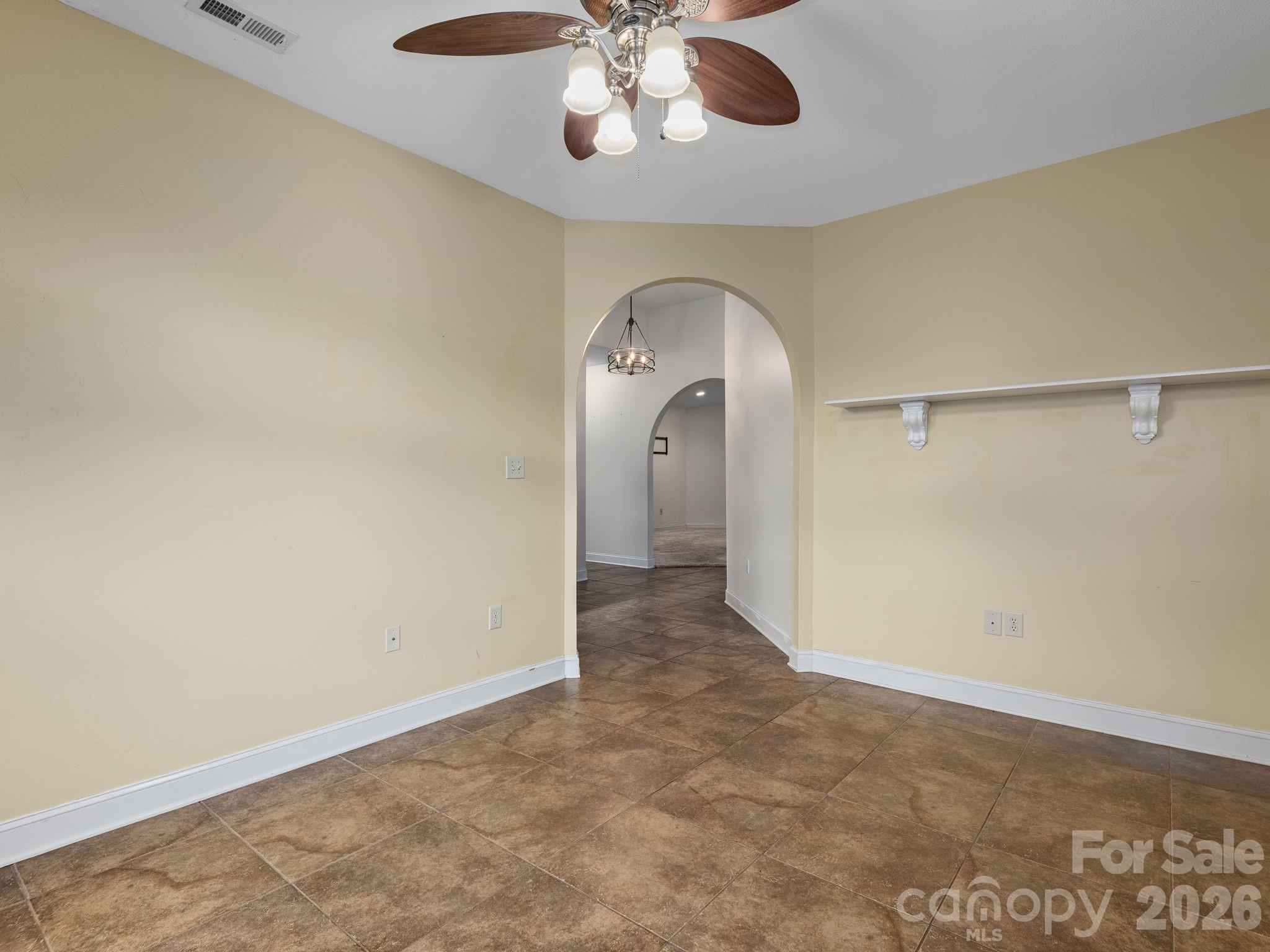 39 Pacifico Drive — Asheville