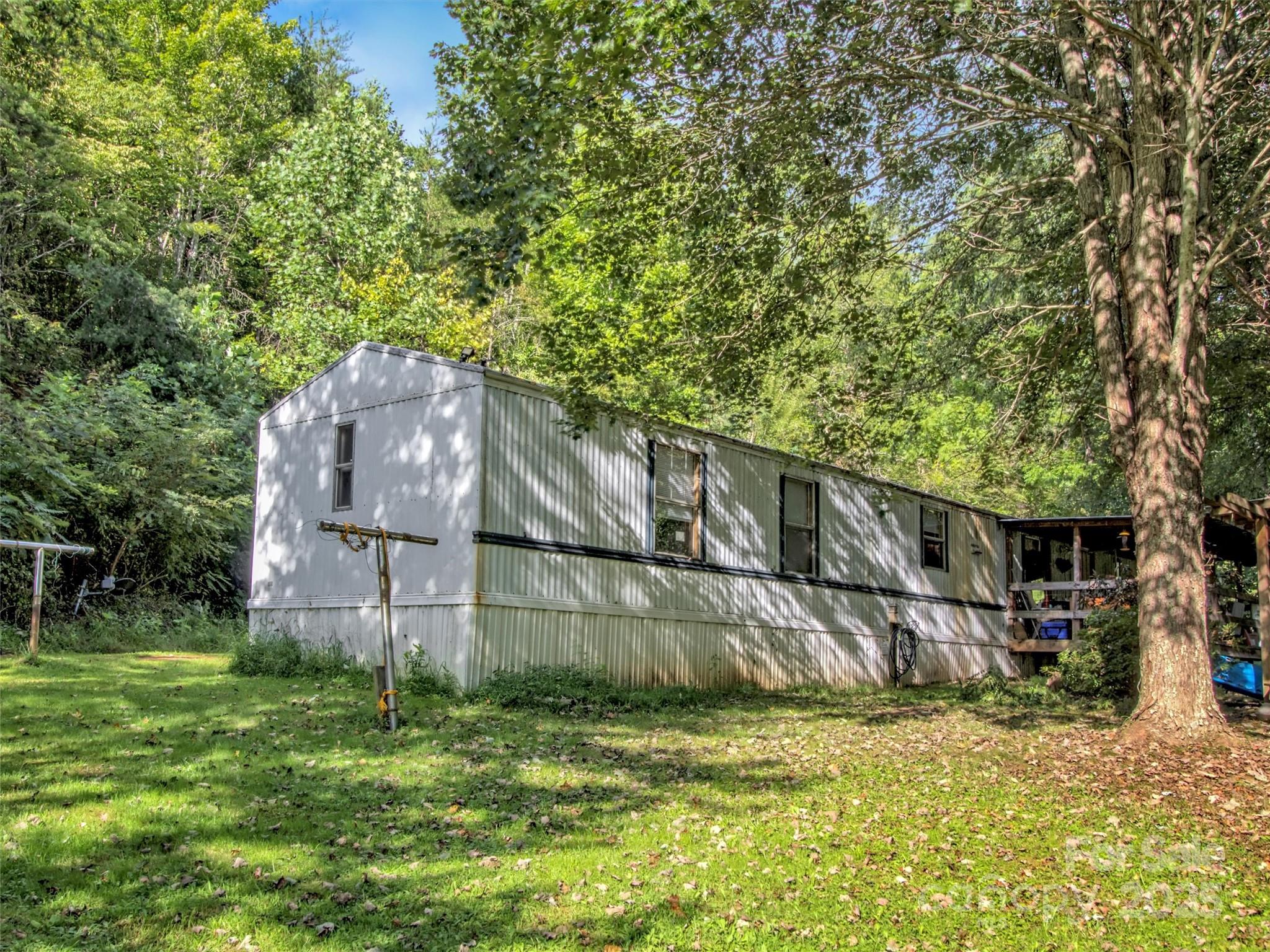 323 Jody Cove — Canton
