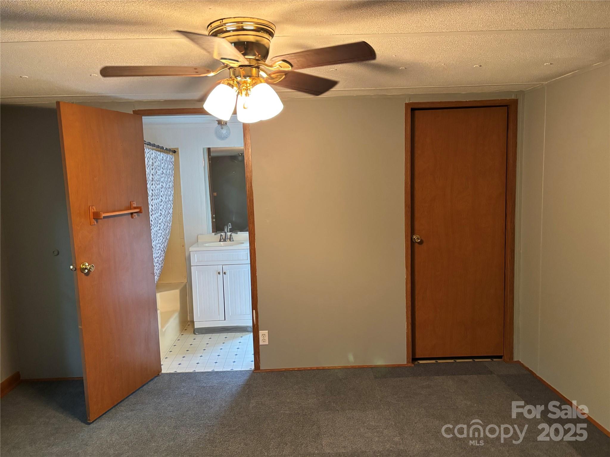 323 Jody Cove — Canton