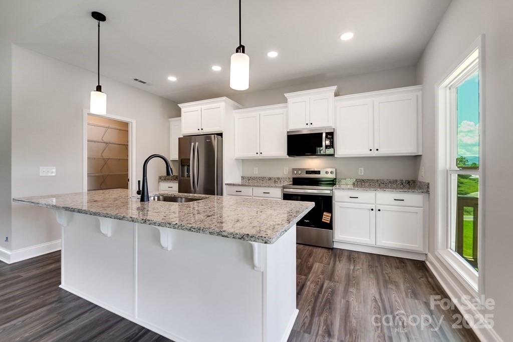 381 Scenic Ridge Circle — Franklin