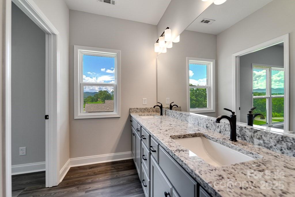 381 Scenic Ridge Circle — Franklin