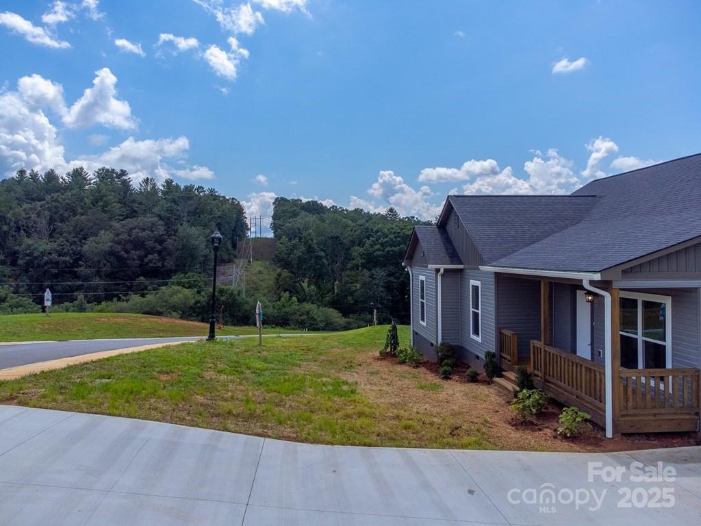 381 Scenic Ridge Circle — Franklin