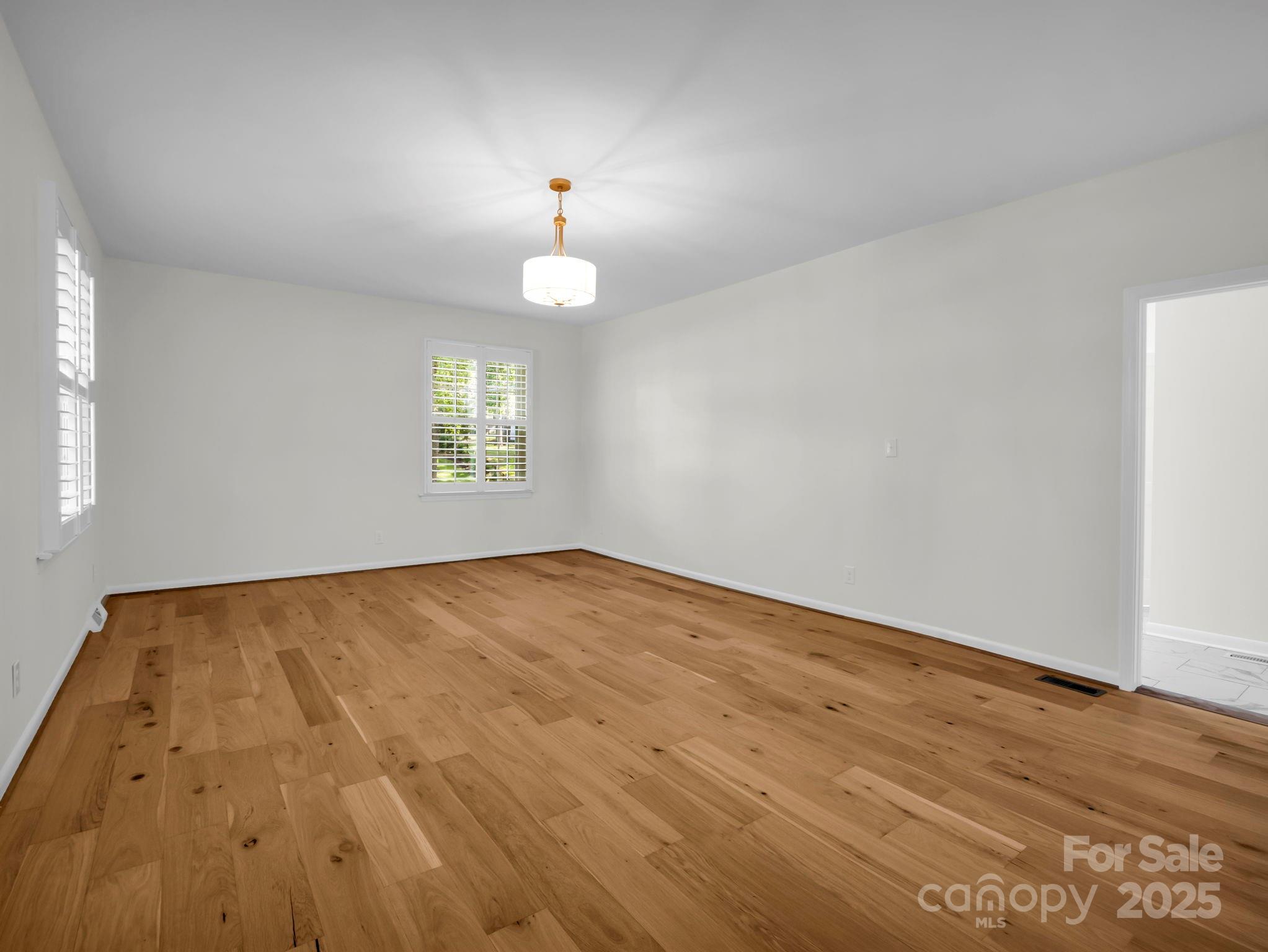 320 Country Club Acres None — Shelby