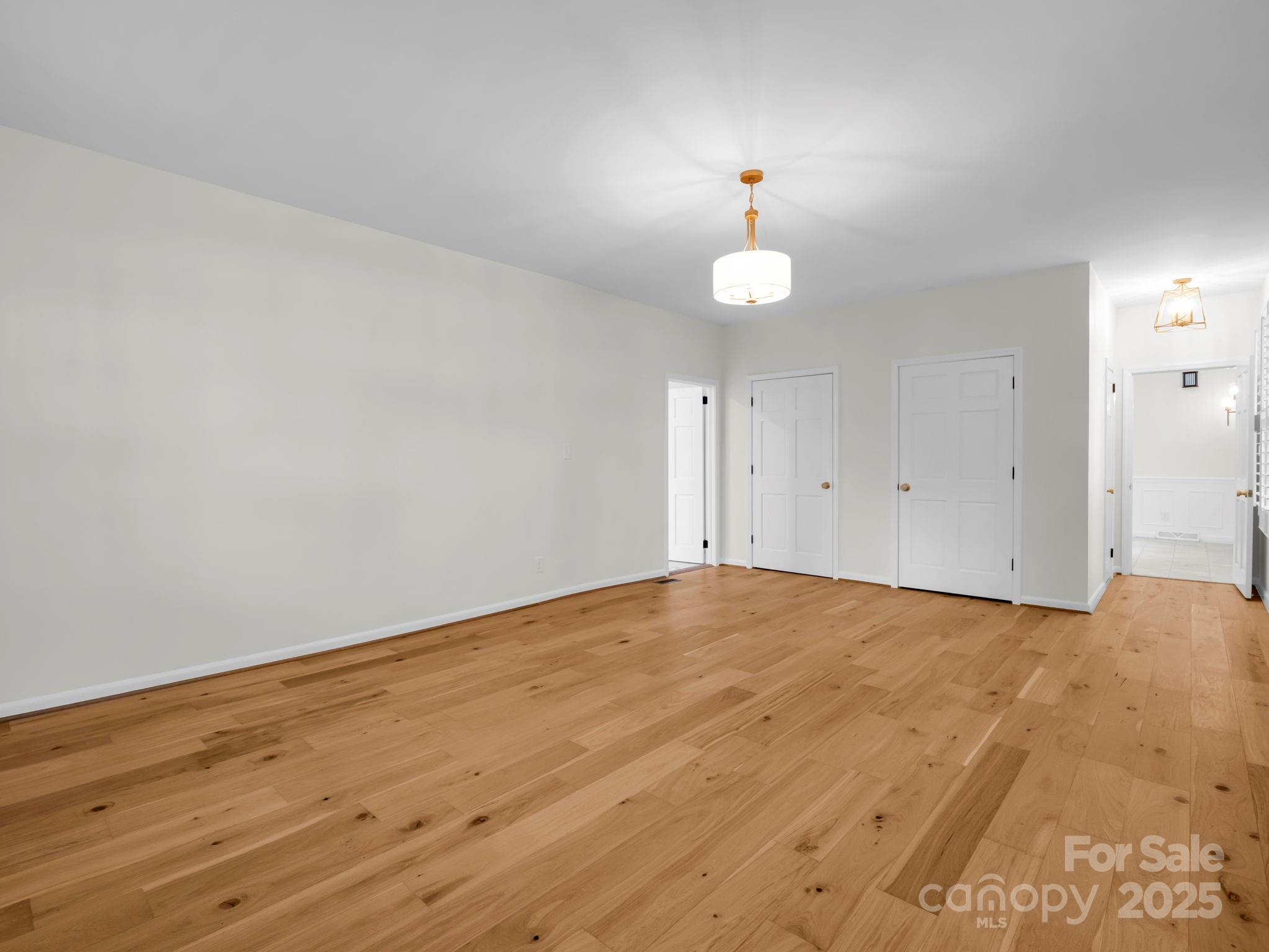 320 Country Club Acres None — Shelby