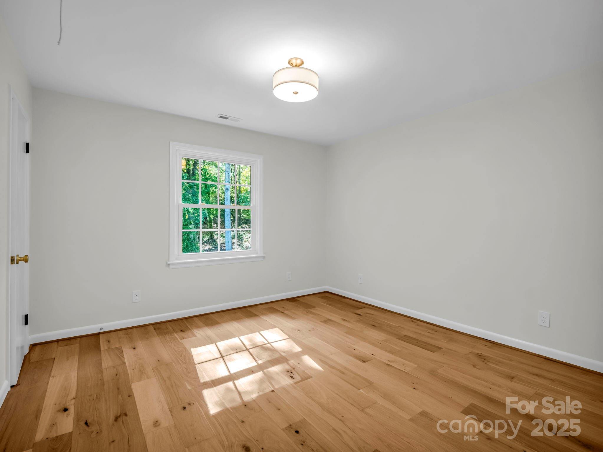 320 Country Club Acres None — Shelby