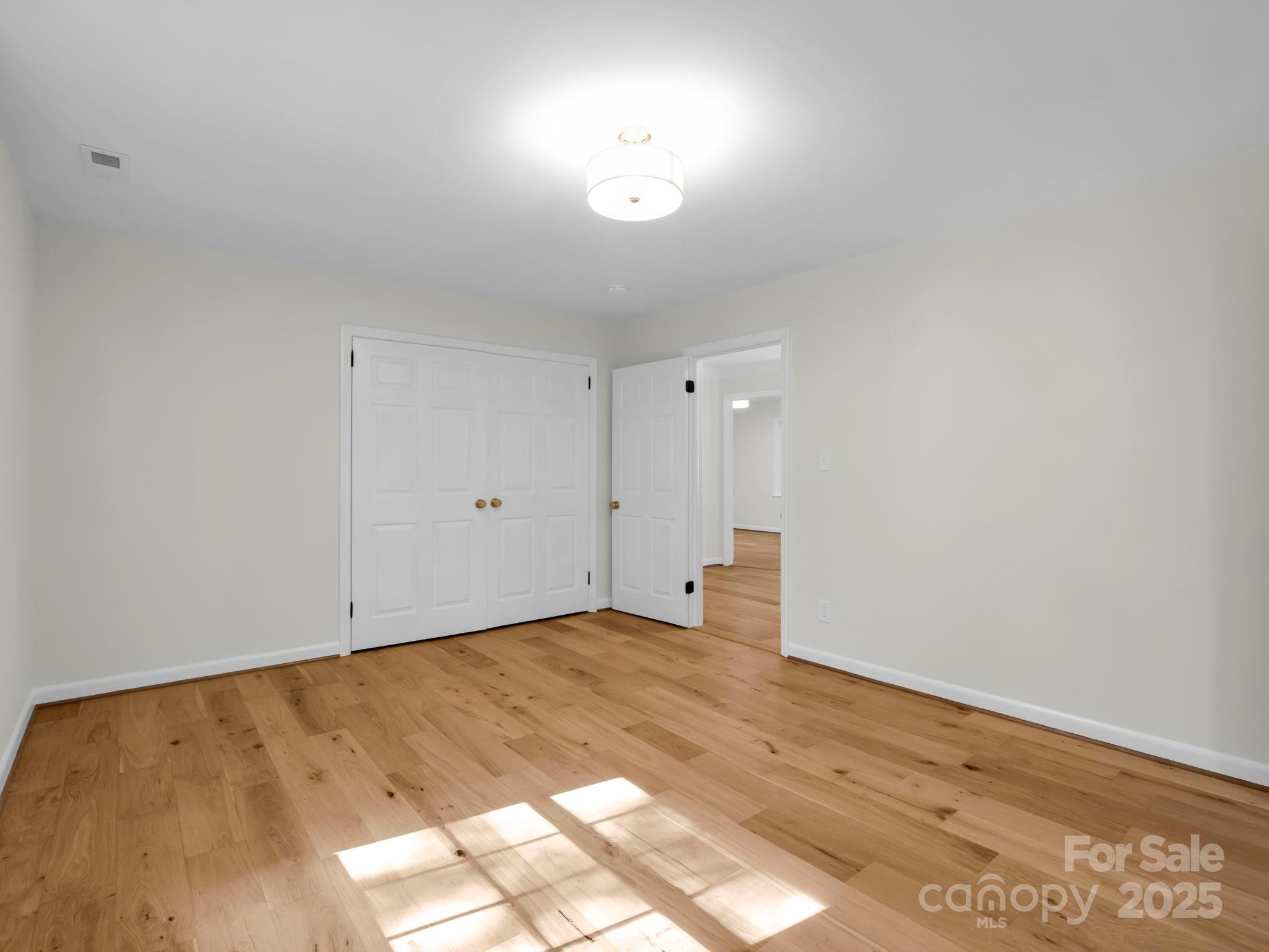 320 Country Club Acres None — Shelby