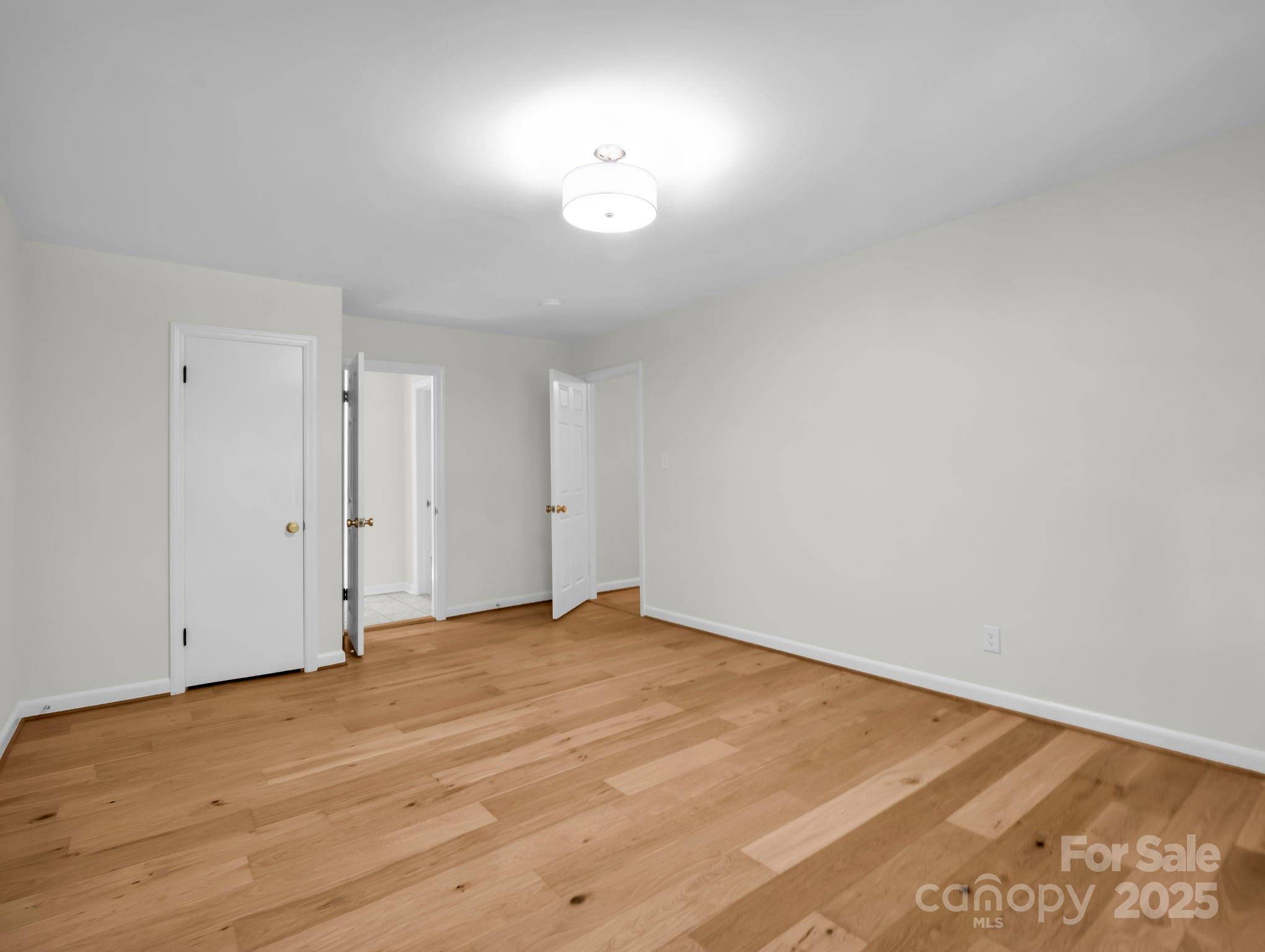 320 Country Club Acres None — Shelby
