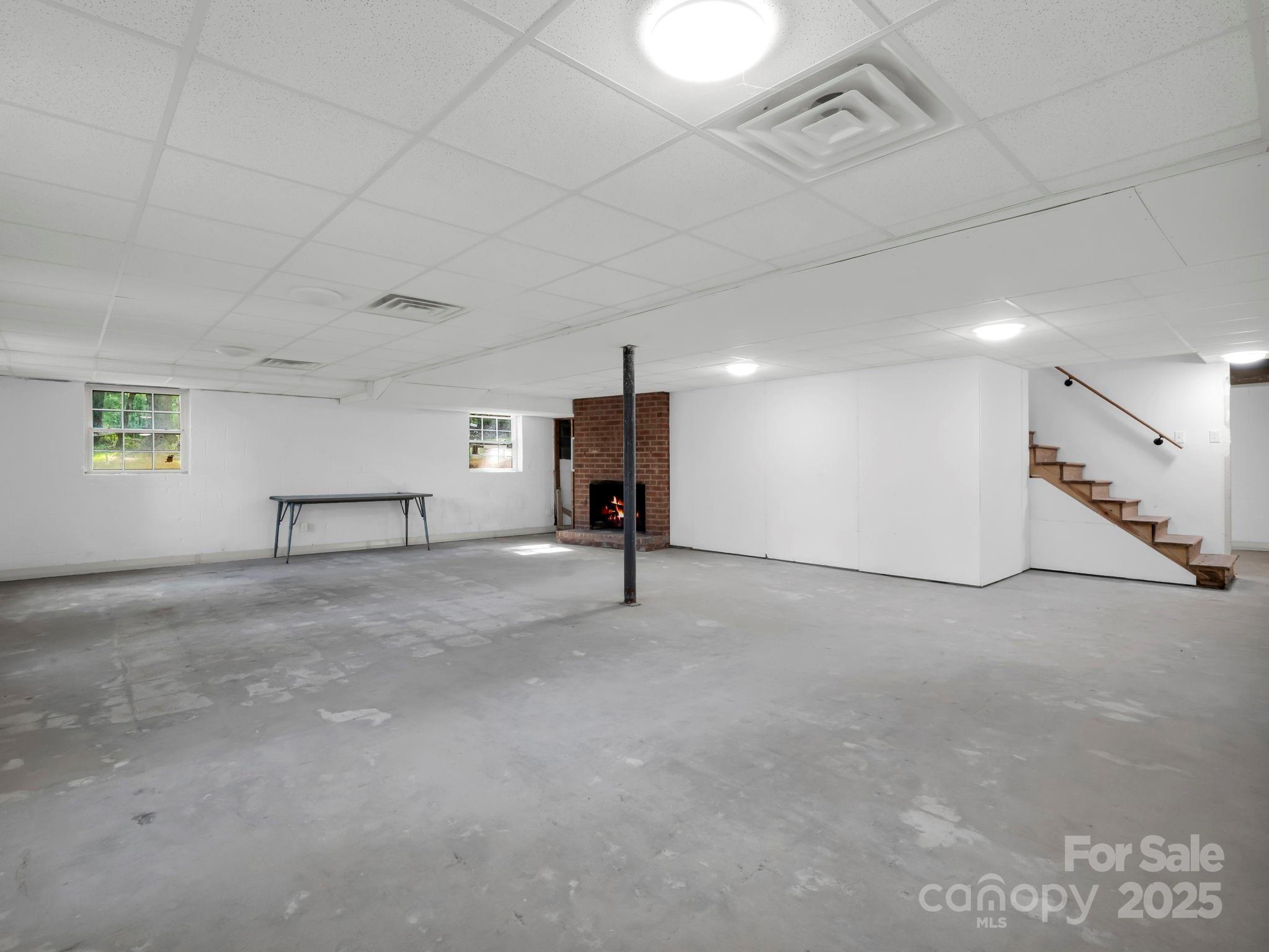 320 Country Club Acres None — Shelby