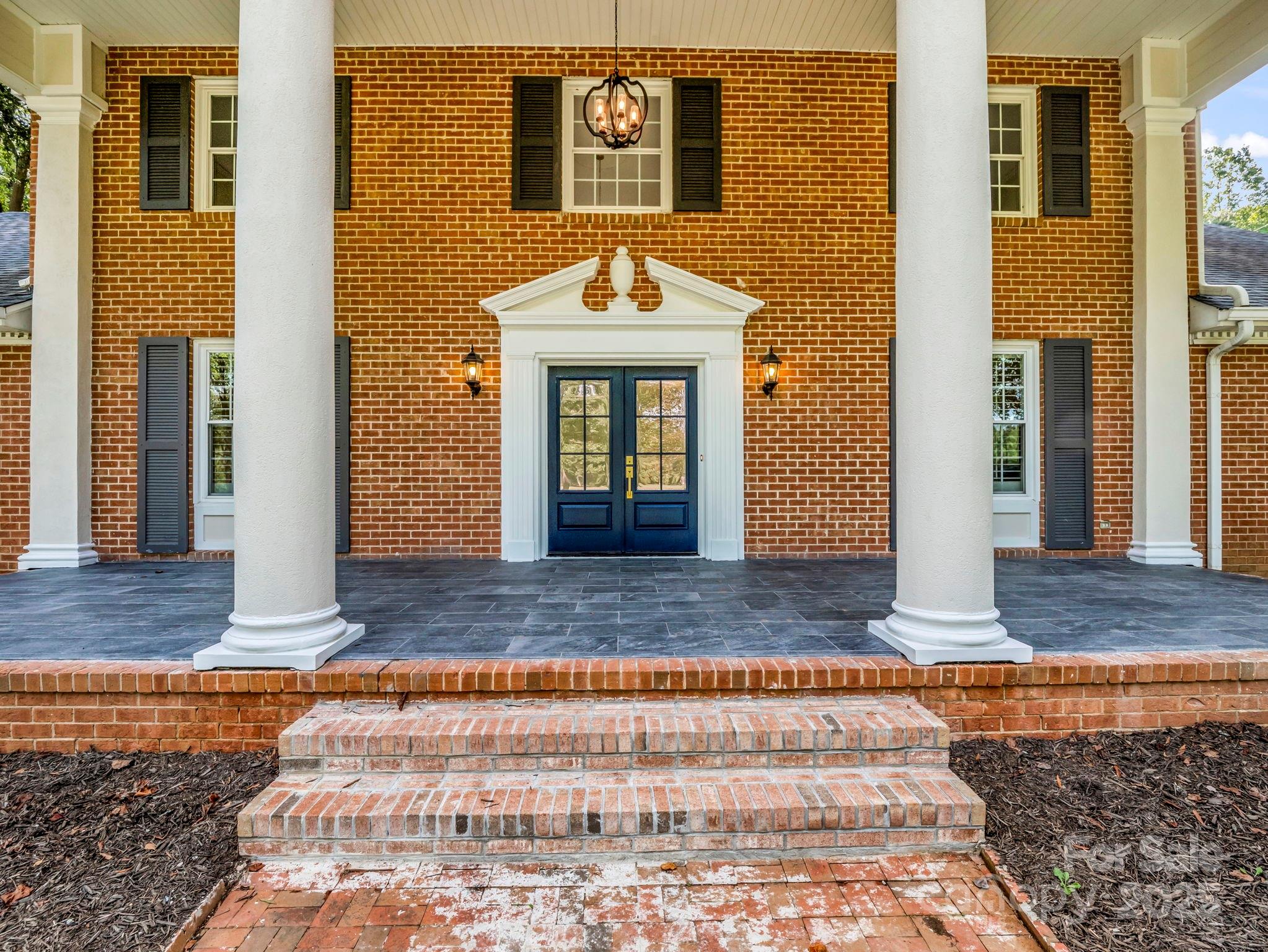 320 Country Club Acres None — Shelby