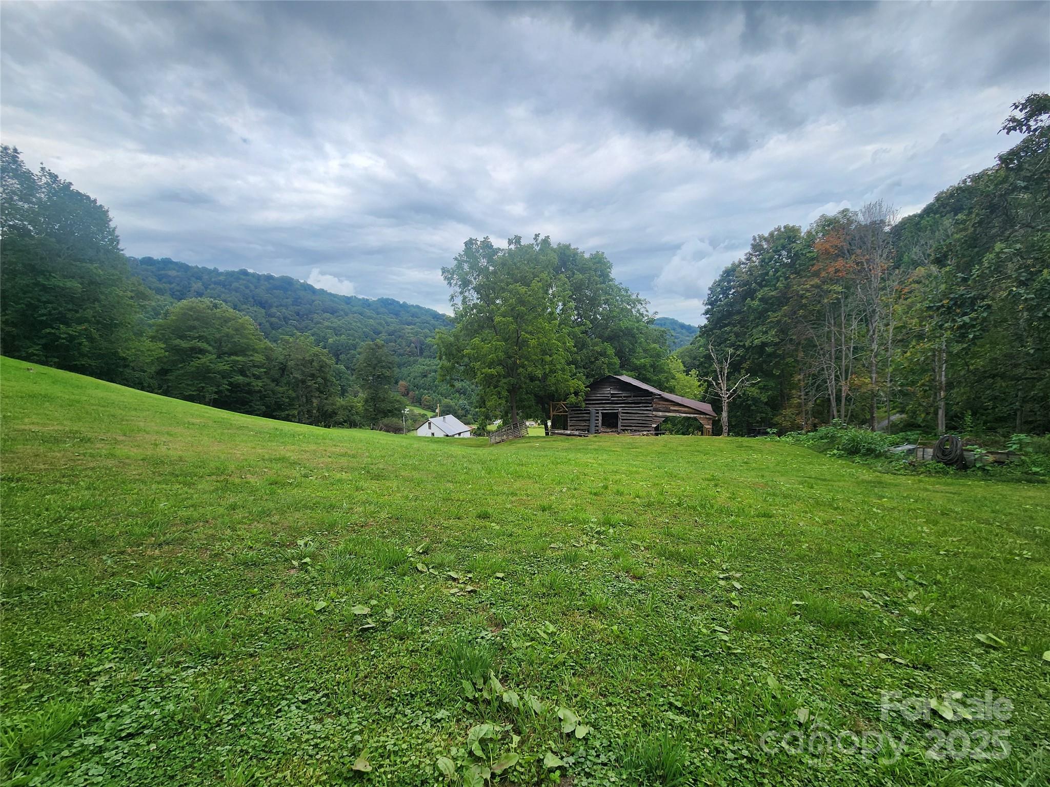 1925 S Fork Road — Marshall