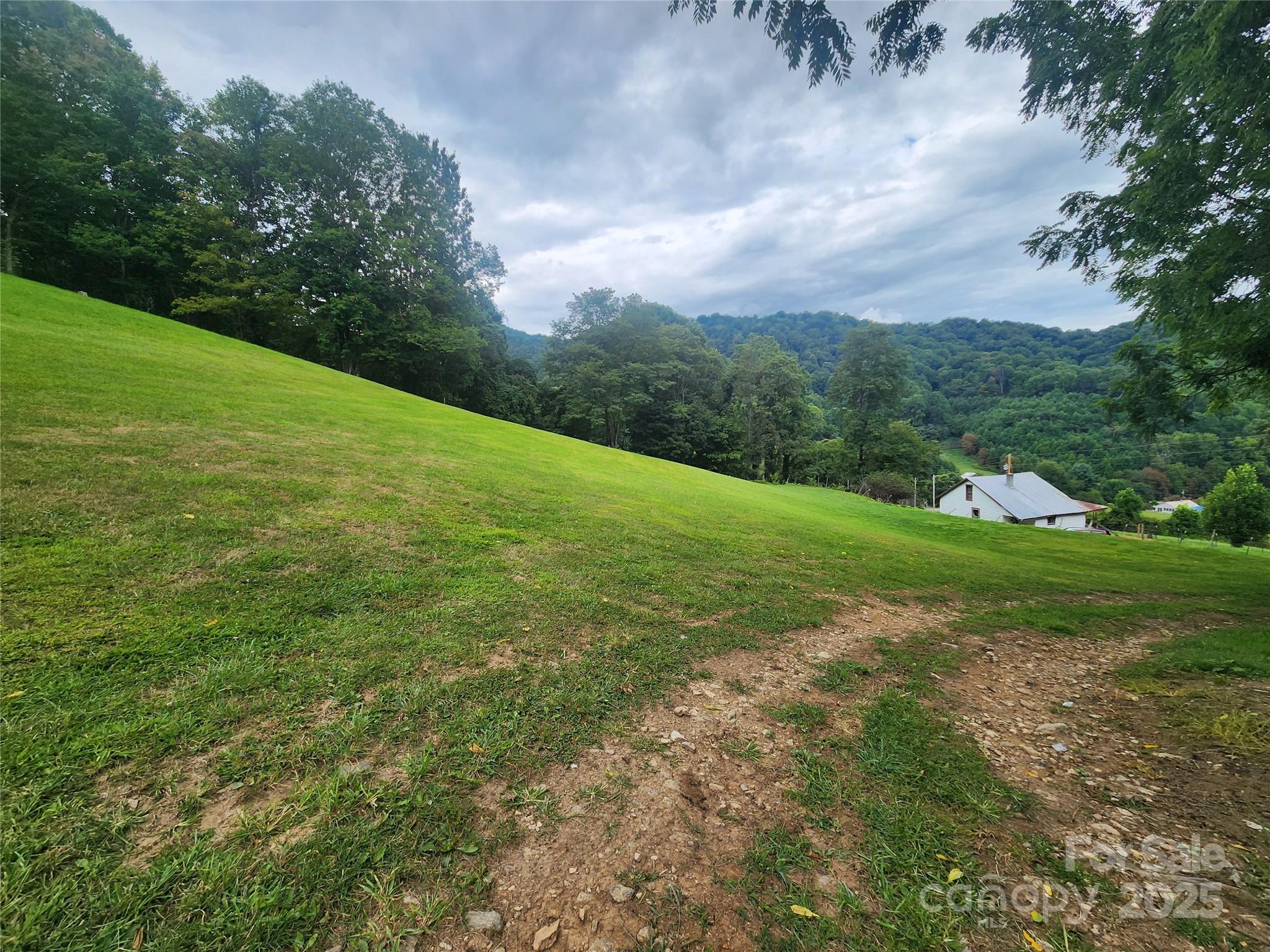 1925 S Fork Road — Marshall