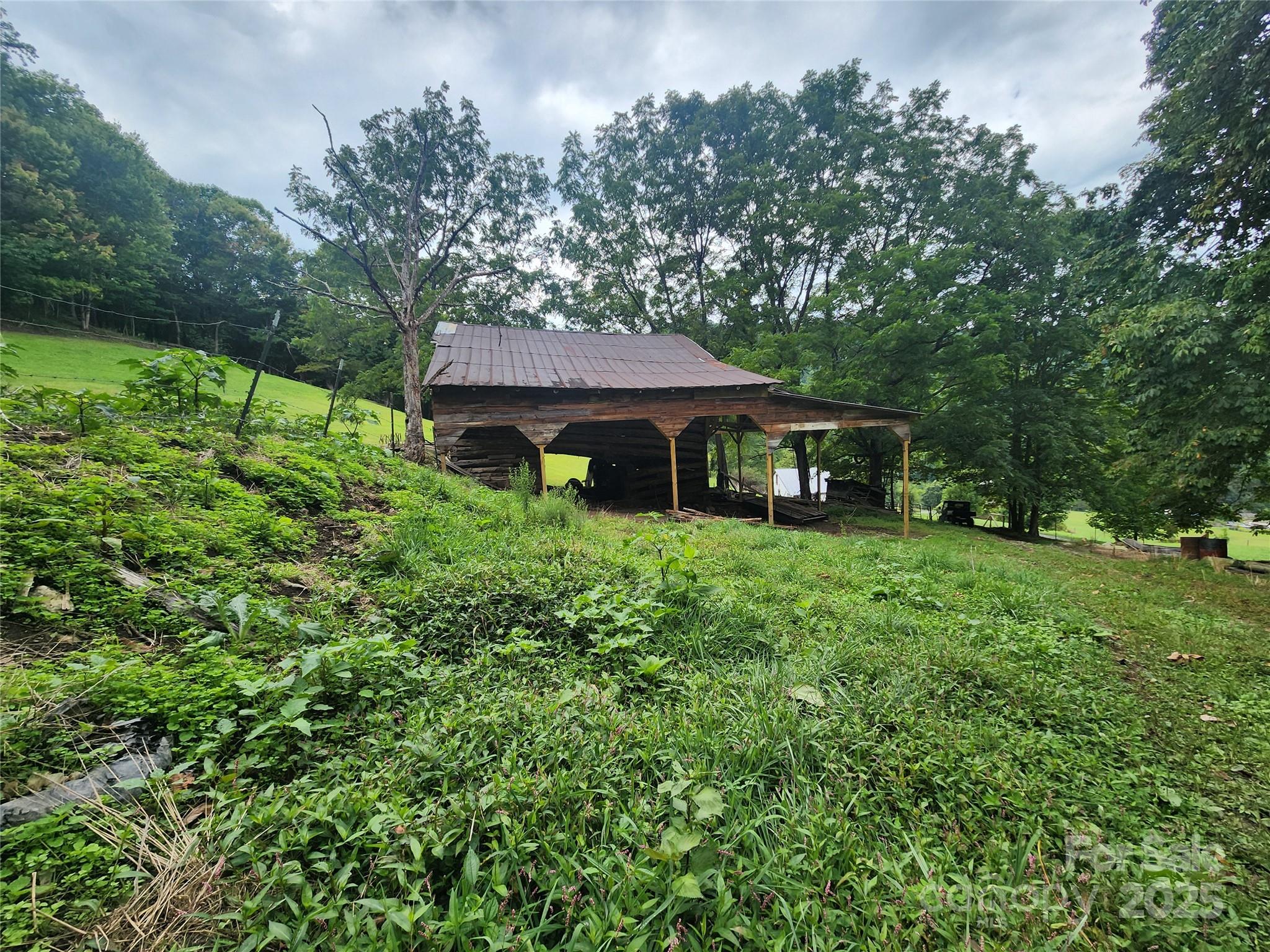 1925 S Fork Road — Marshall