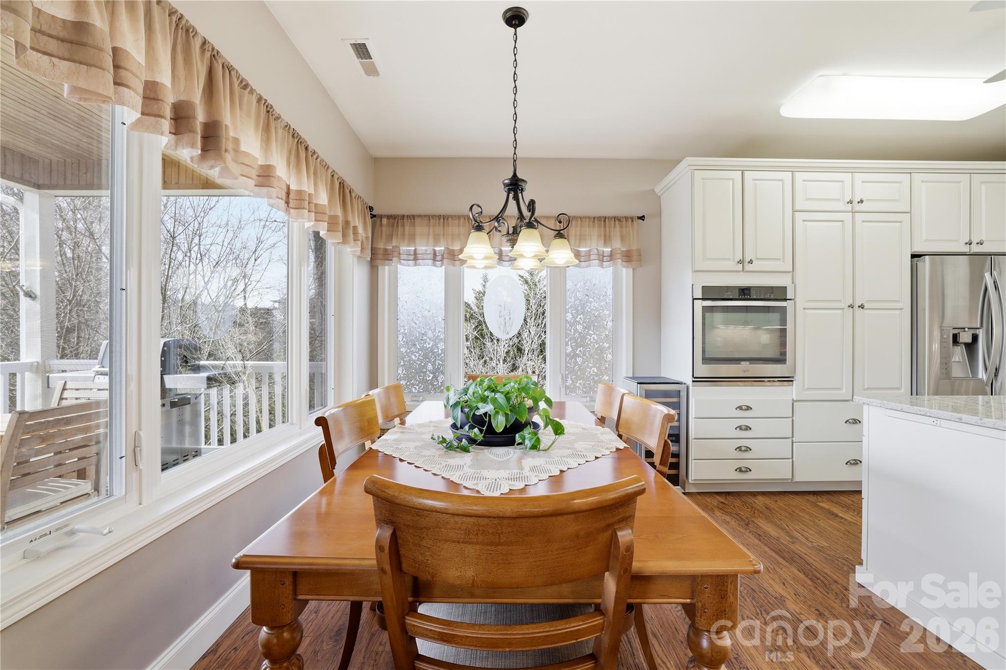 140 Debbie Loop — Waynesville
