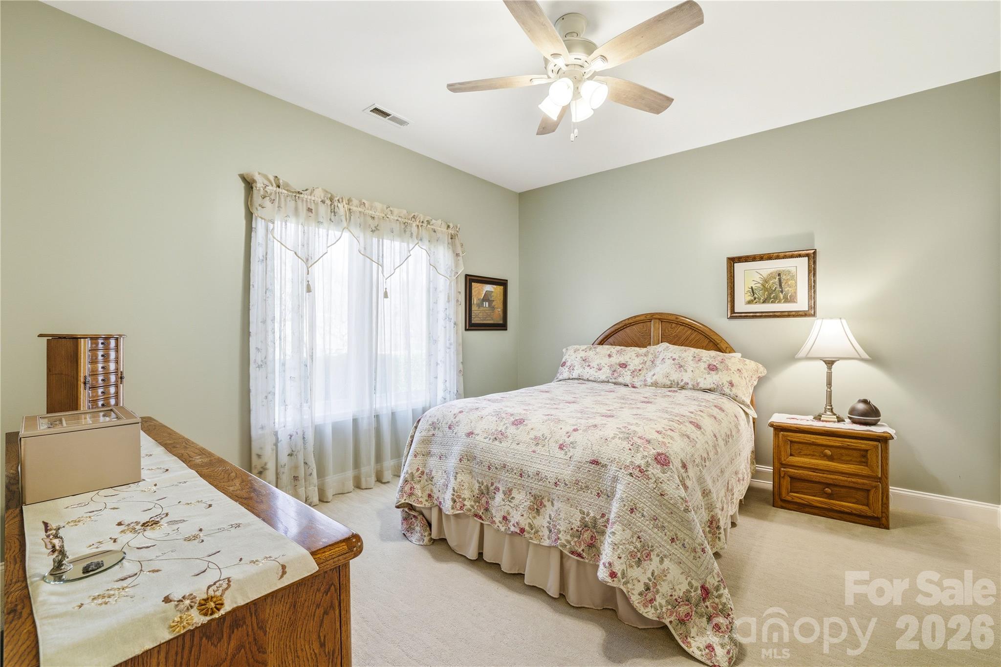 140 Debbie Loop — Waynesville