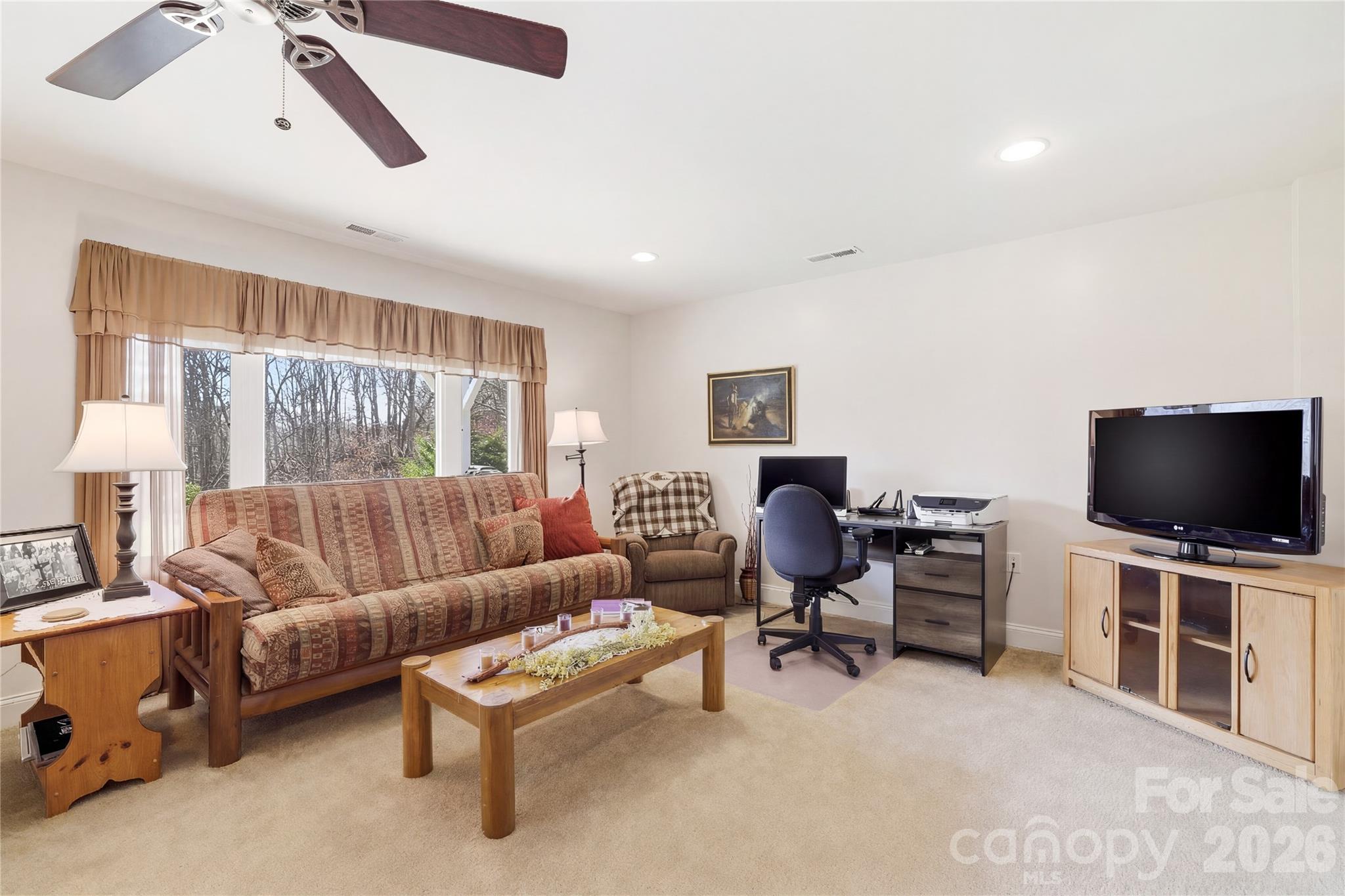 140 Debbie Loop — Waynesville