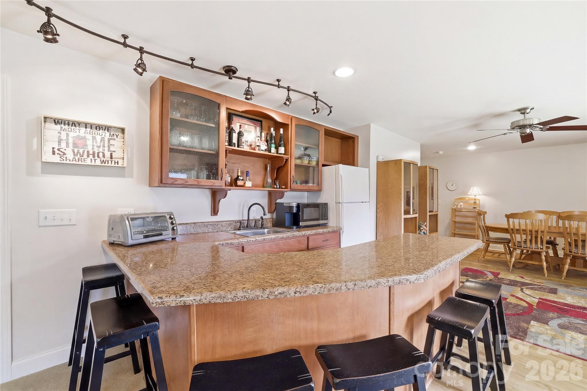 140 Debbie Loop — Waynesville