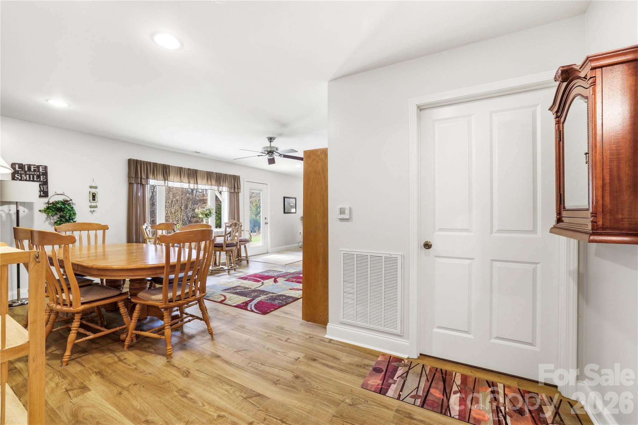 140 Debbie Loop — Waynesville