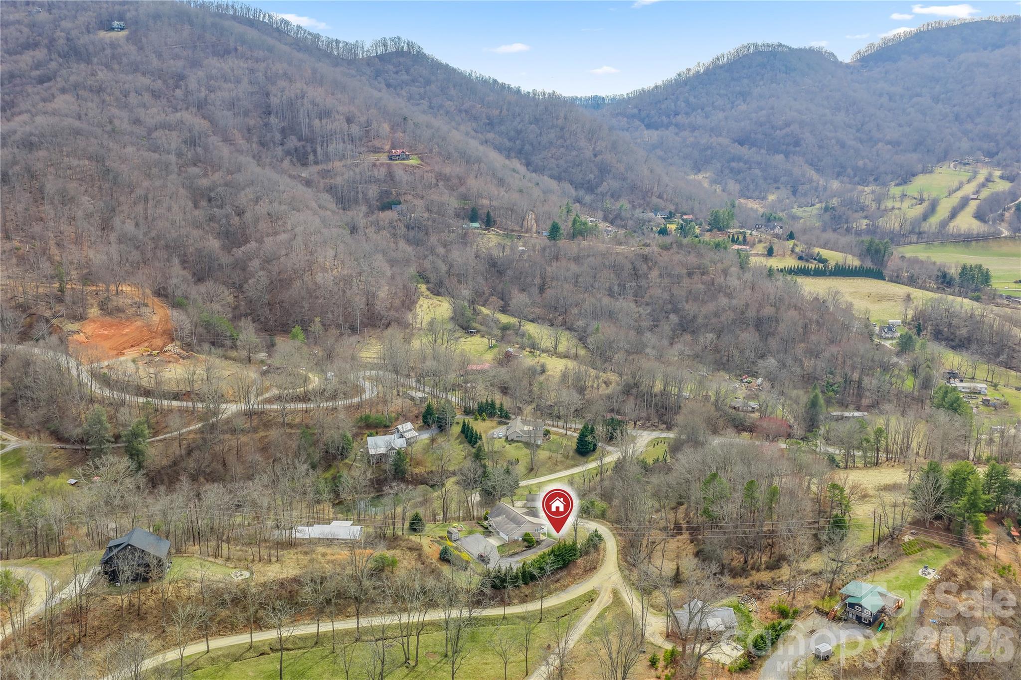 140 Debbie Loop — Waynesville