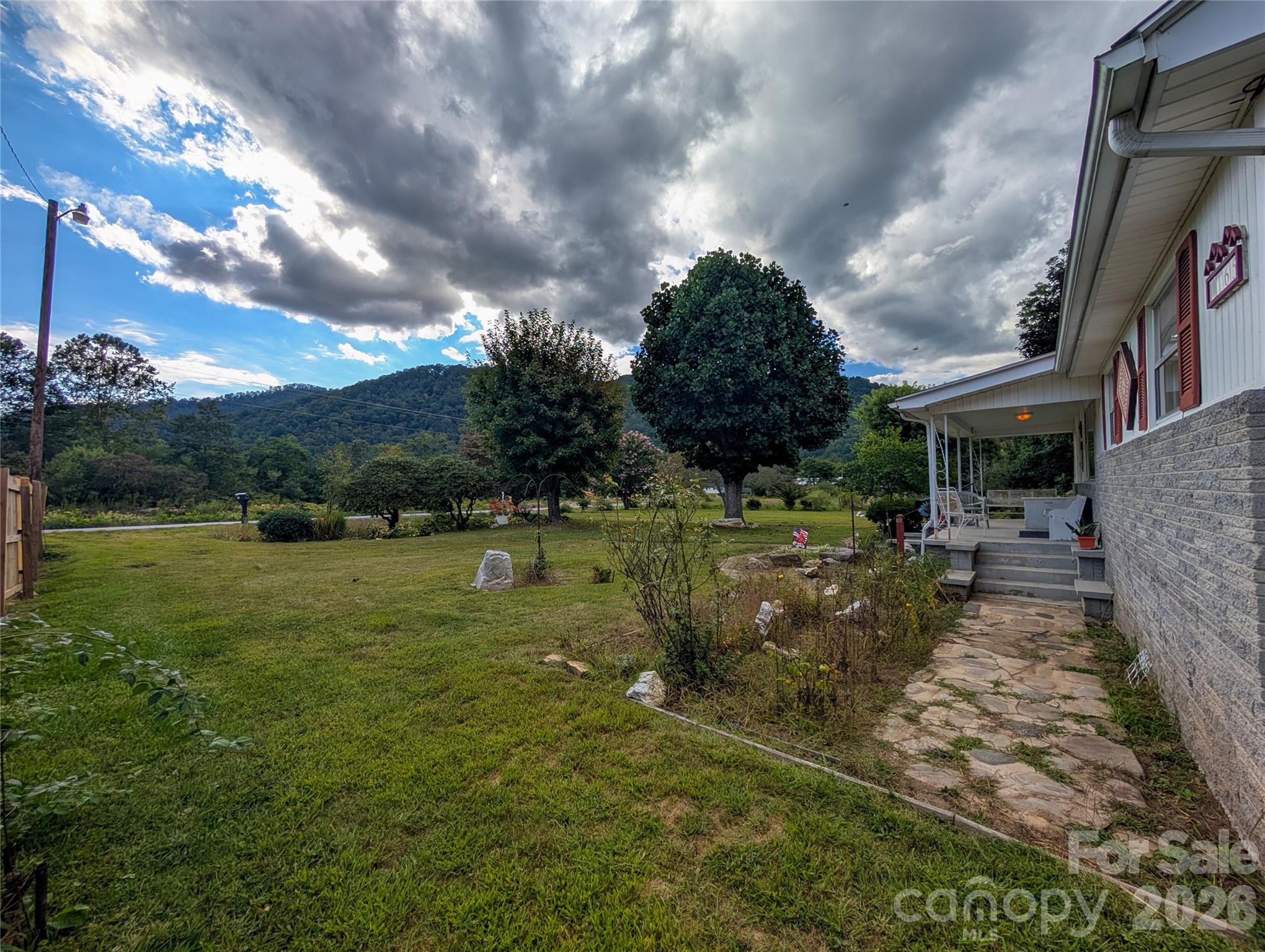 165 Cattail Creek Road — Burnsville