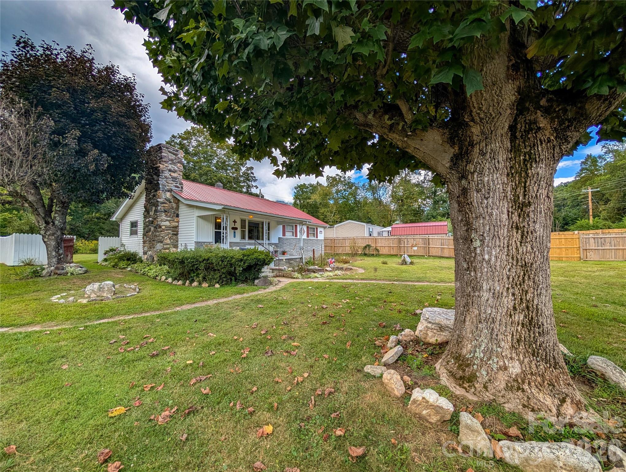 165 Cattail Creek Road — Burnsville