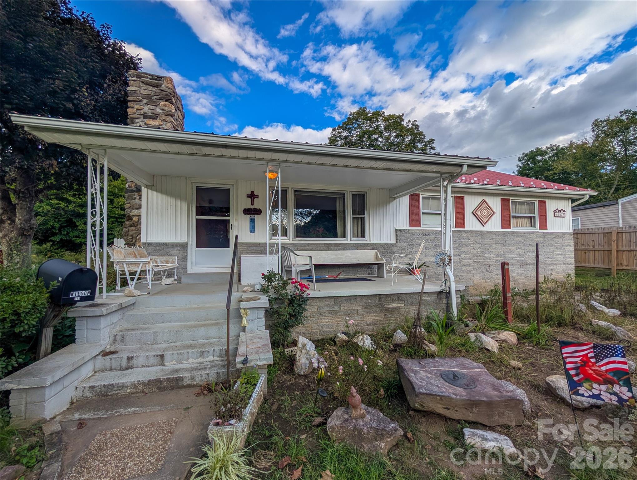 165 Cattail Creek Road — Burnsville