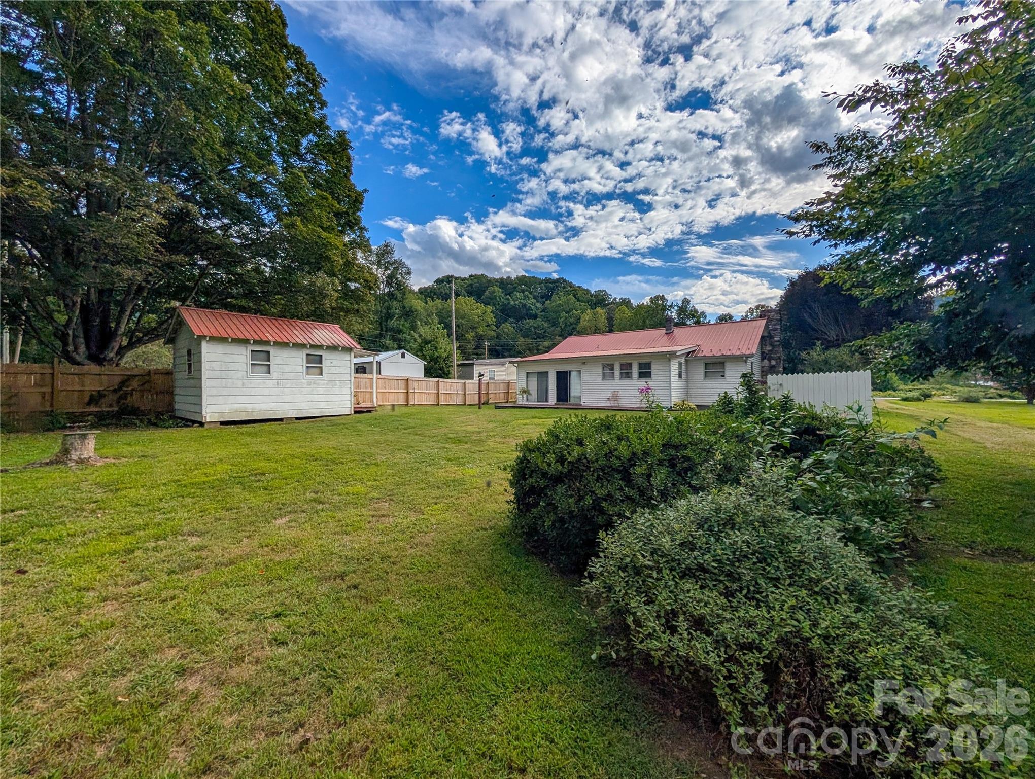 165 Cattail Creek Road — Burnsville