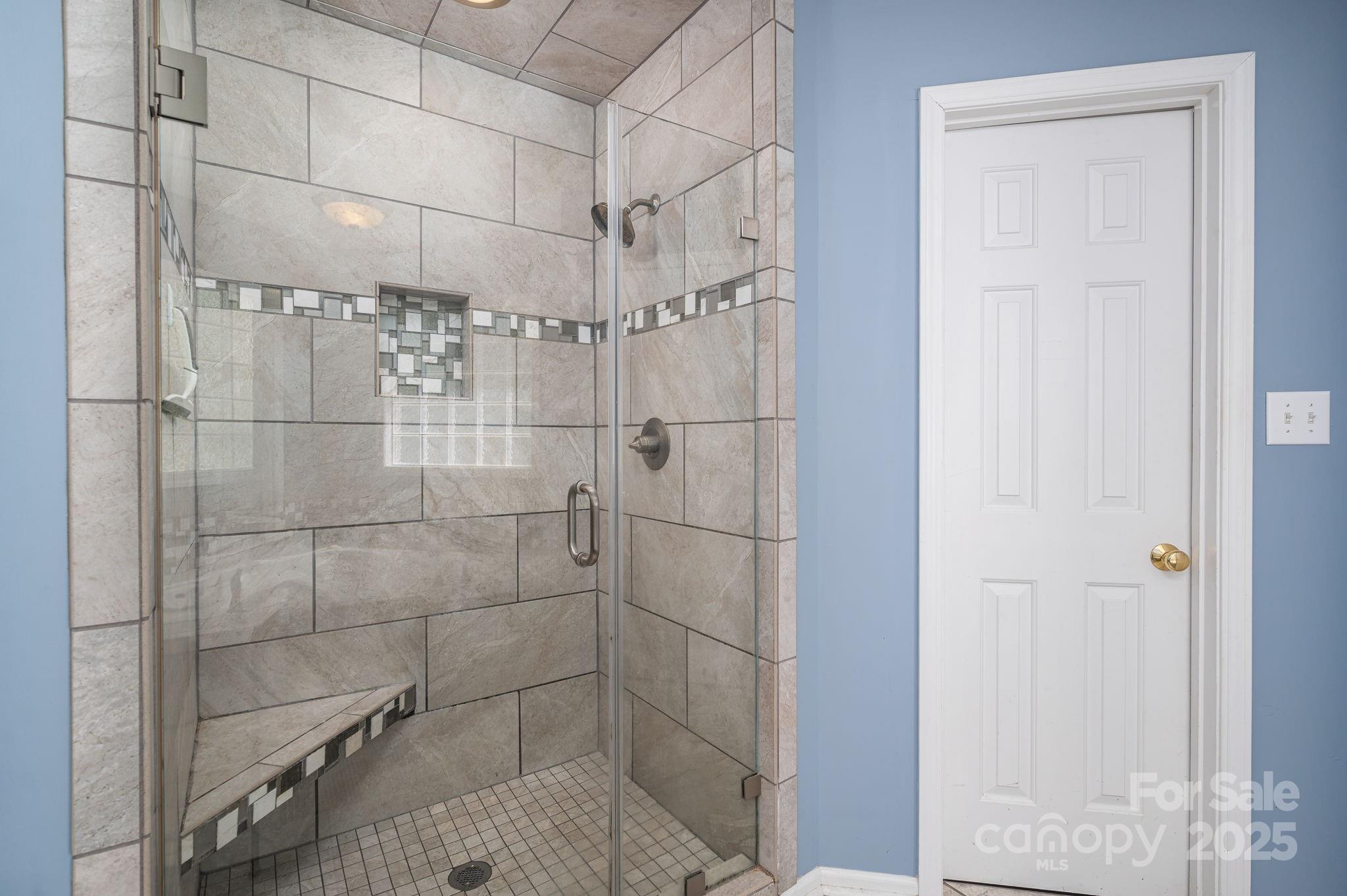 109 Nemans Cove — Cherryville