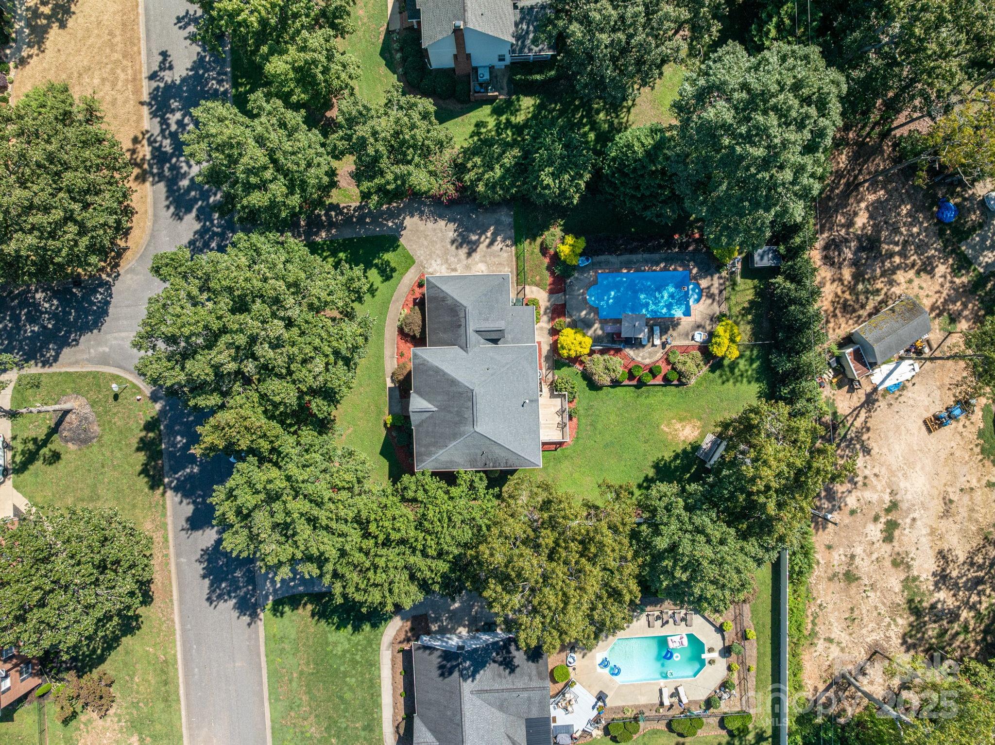 109 Nemans Cove — Cherryville