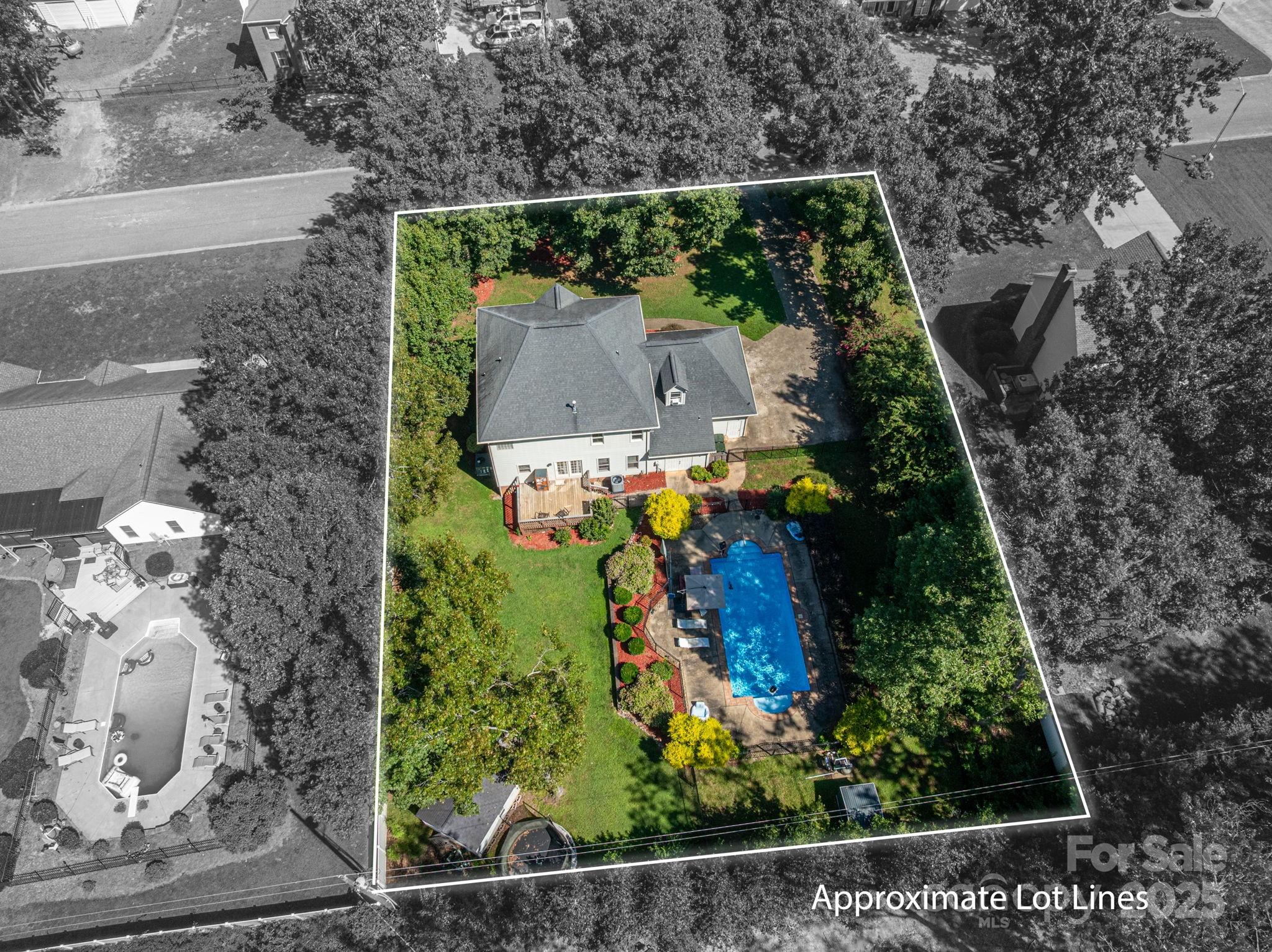 109 Nemans Cove — Cherryville