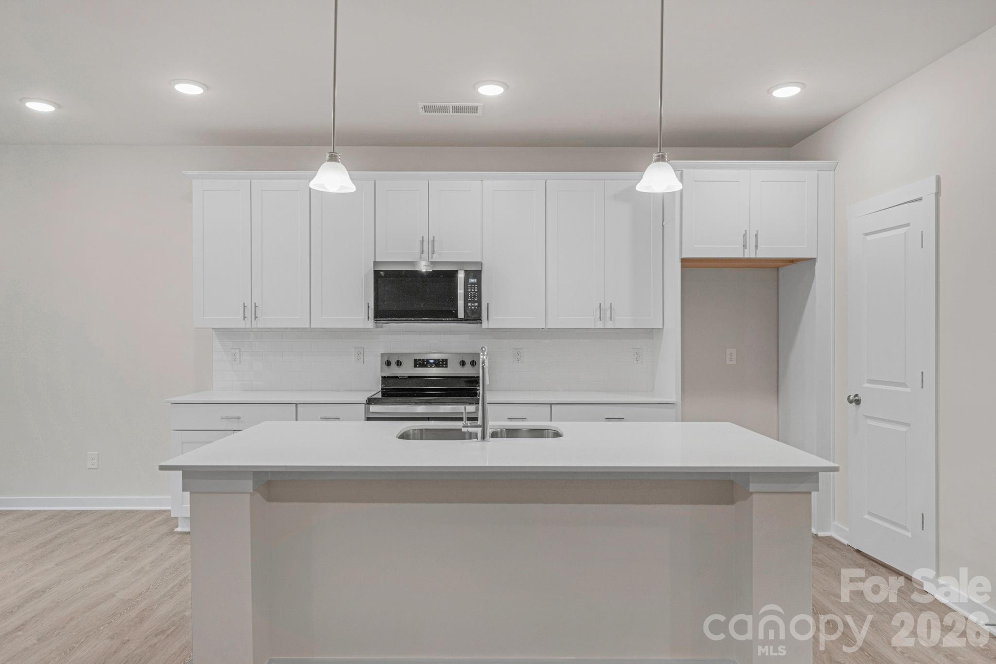 5624 Tipton Road — Monroe