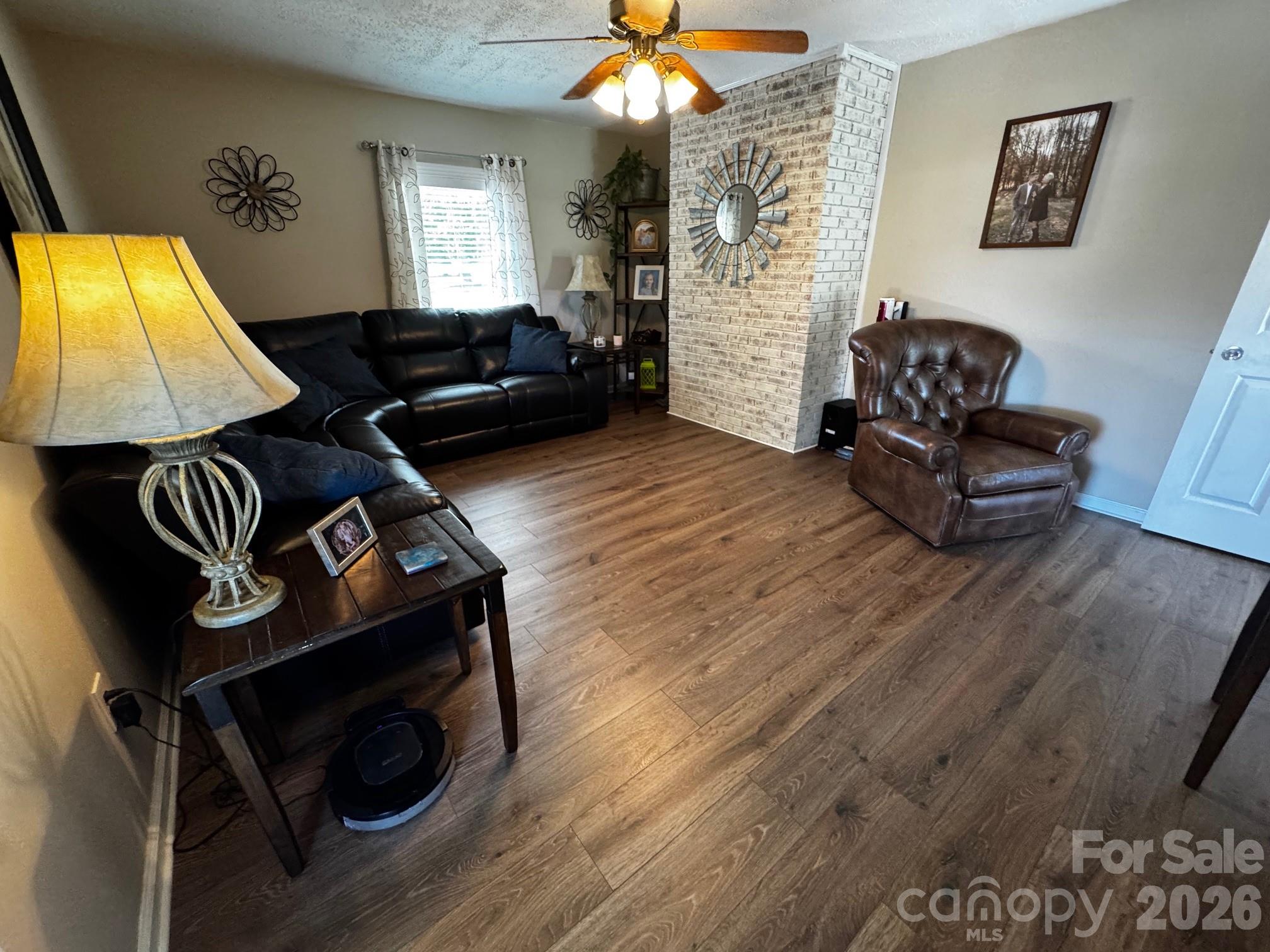 4722 Chapel Road — Maiden
