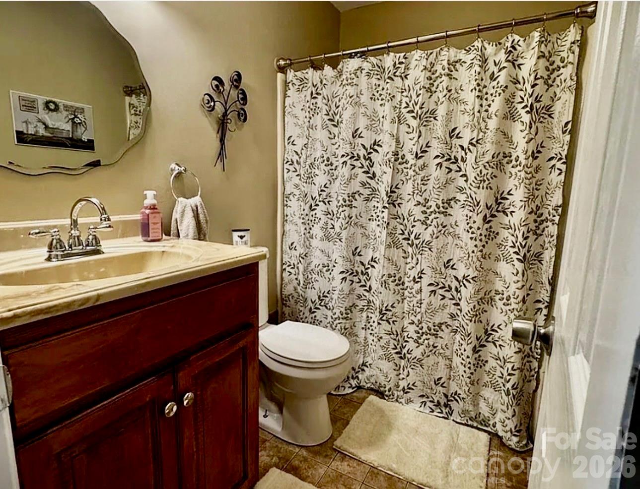 4722 Chapel Road — Maiden