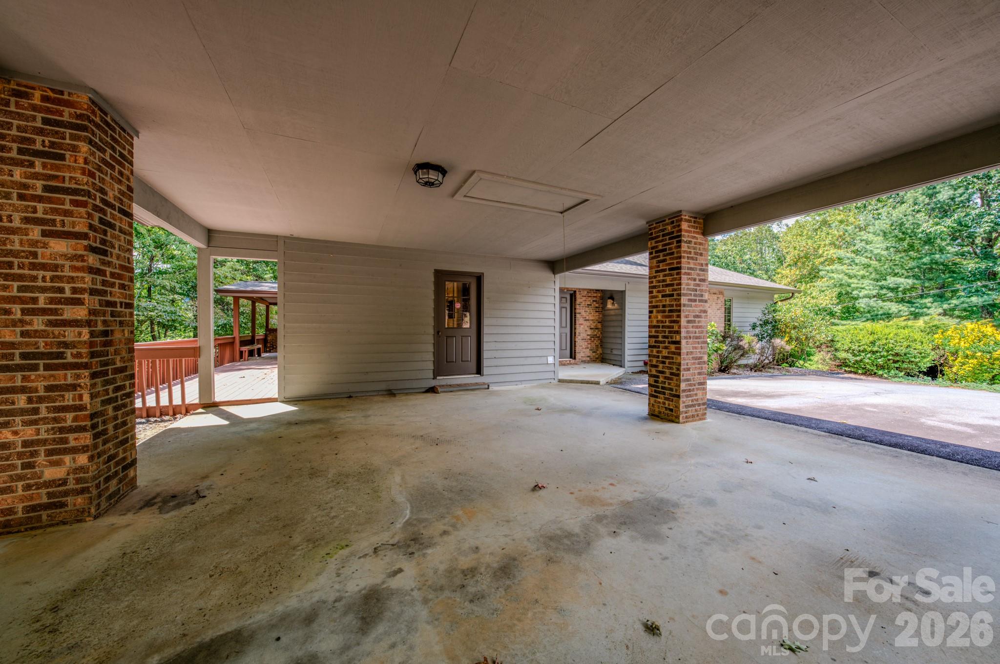 452 Cragmont Road — Black Mountain