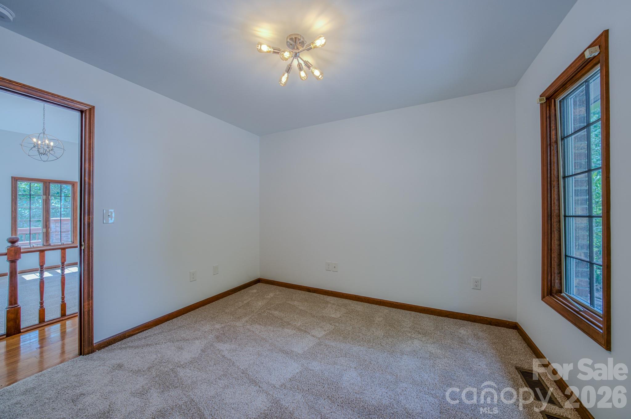 452 Cragmont Road — Black Mountain