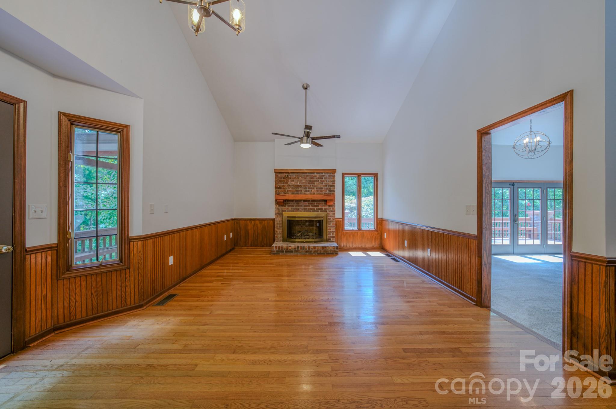 452 Cragmont Road — Black Mountain