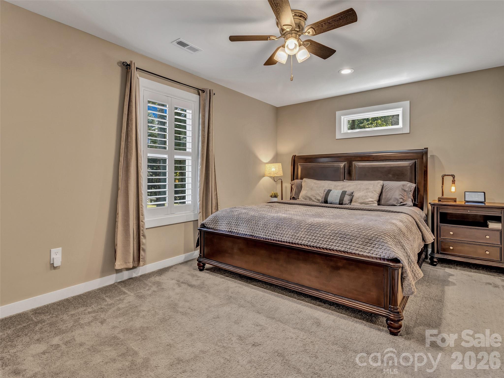 212 Walt Drive — Hendersonville