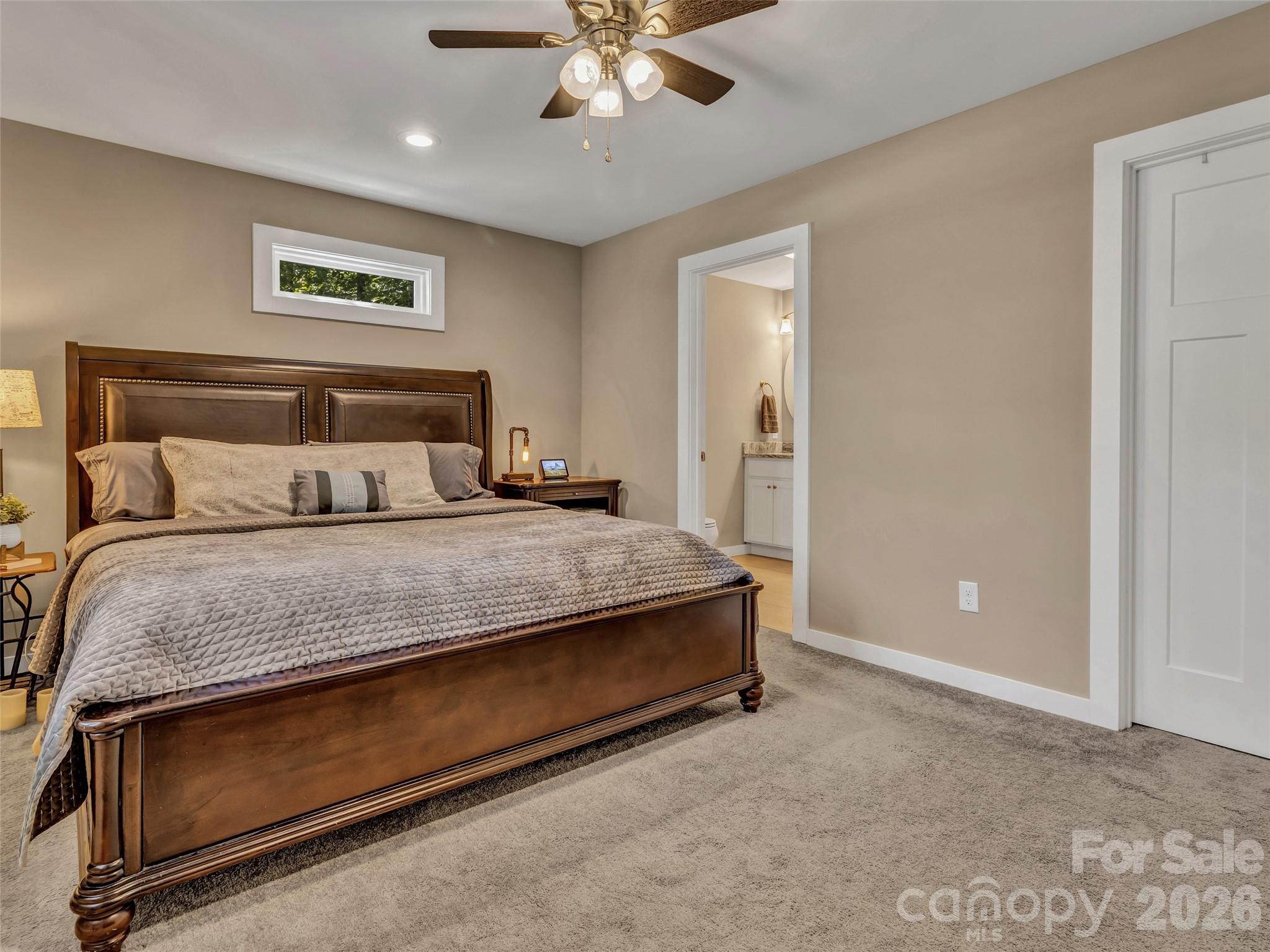 212 Walt Drive — Hendersonville