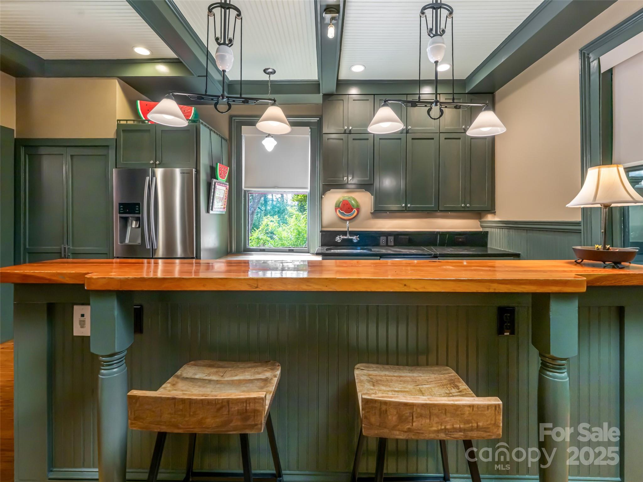 9 West Street Extension — Asheville