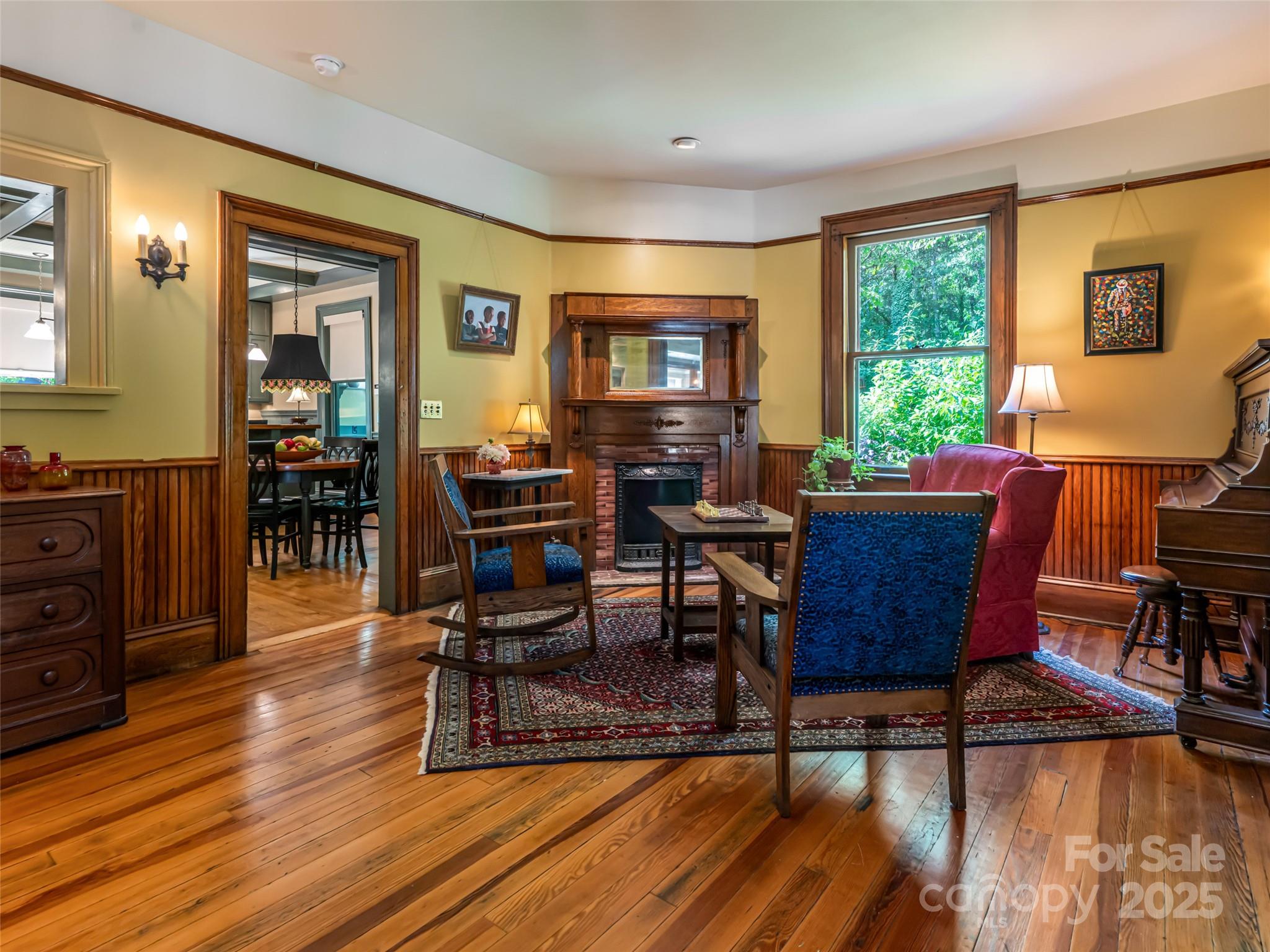 9 West Street Extension — Asheville